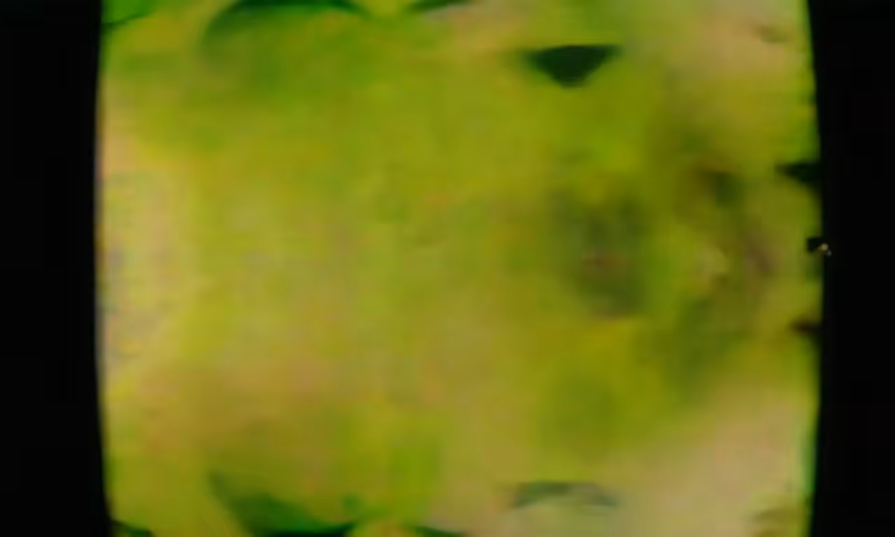 glitch play 4