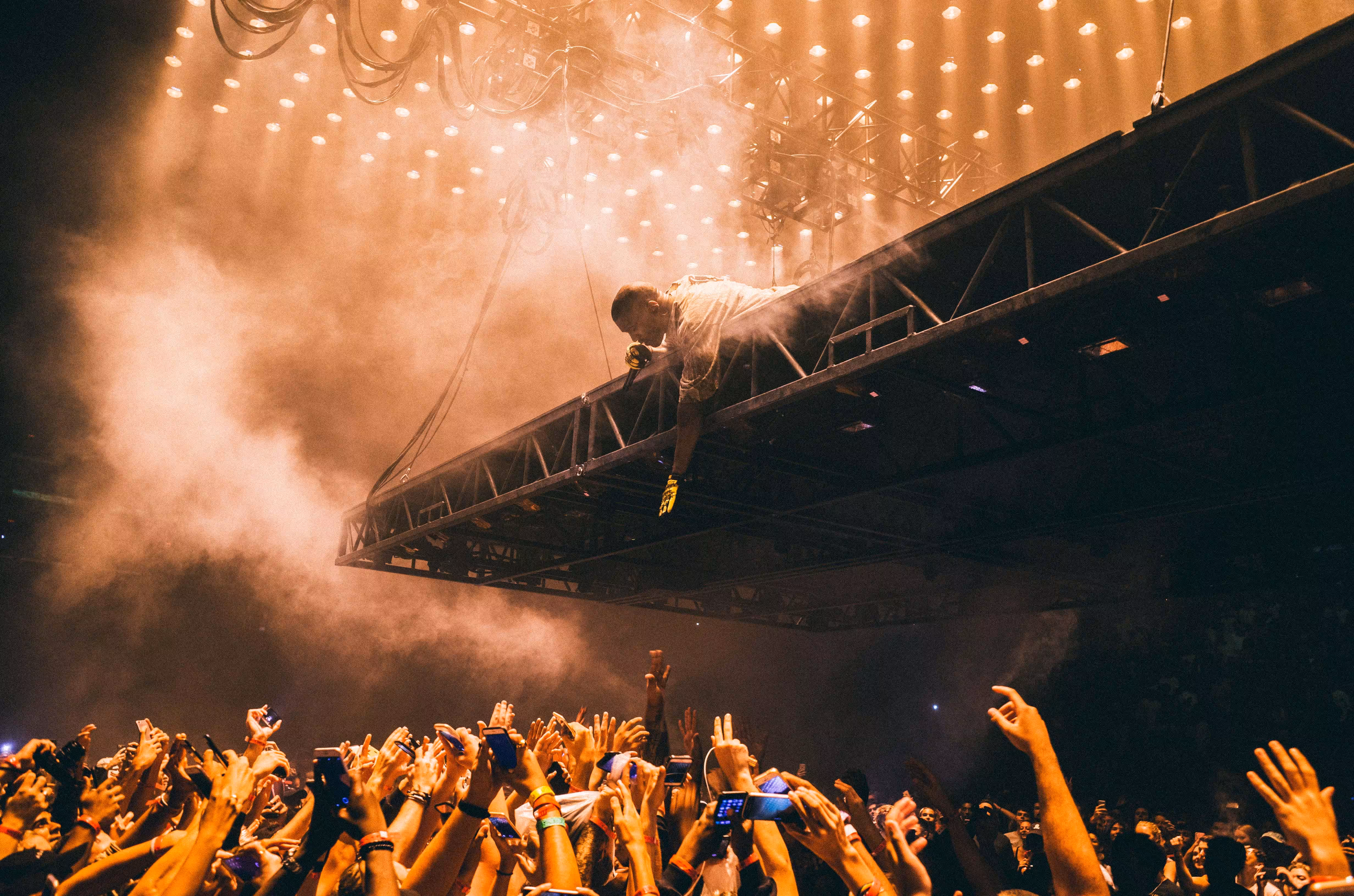 Ye