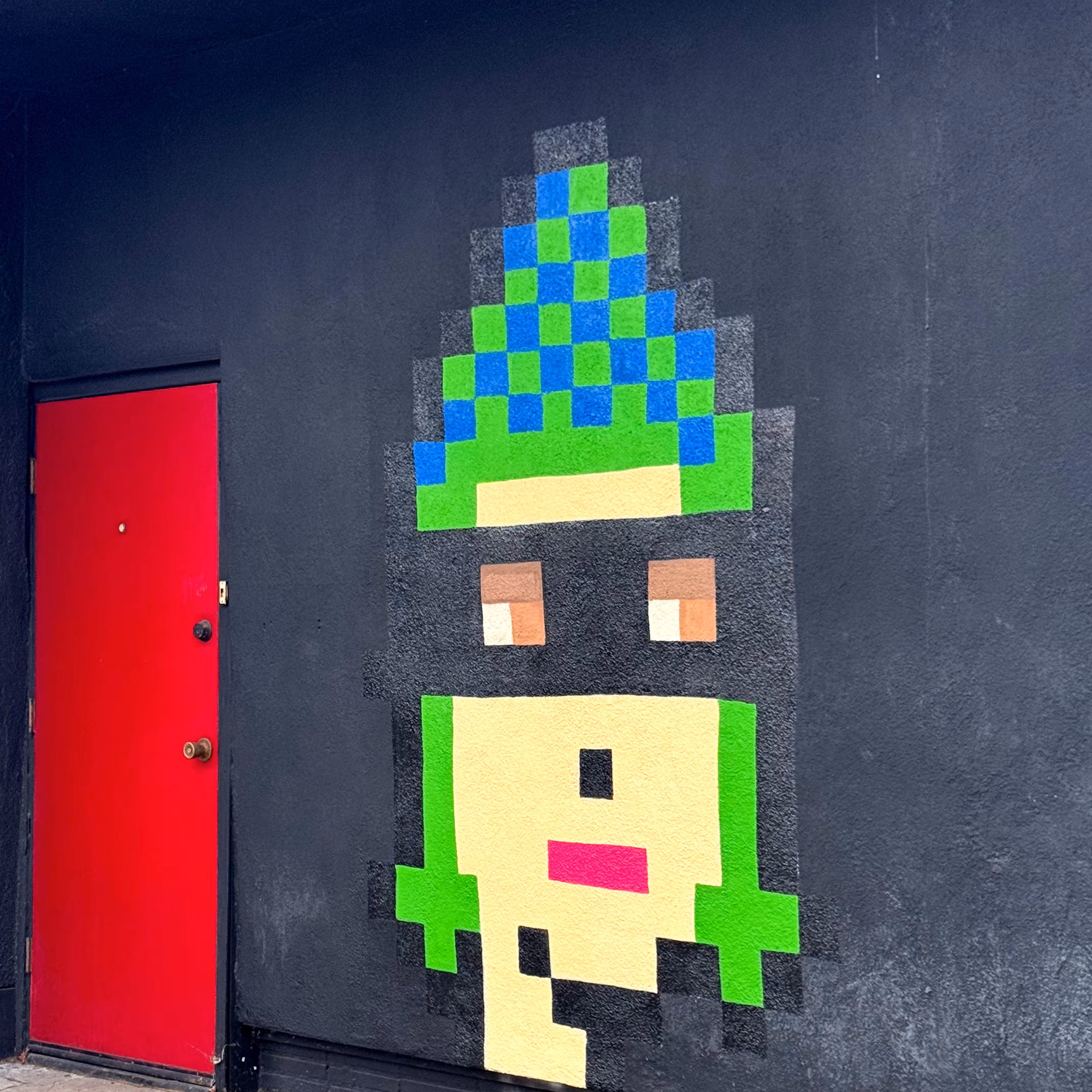 Cryptopunk #4702, Los Angeles