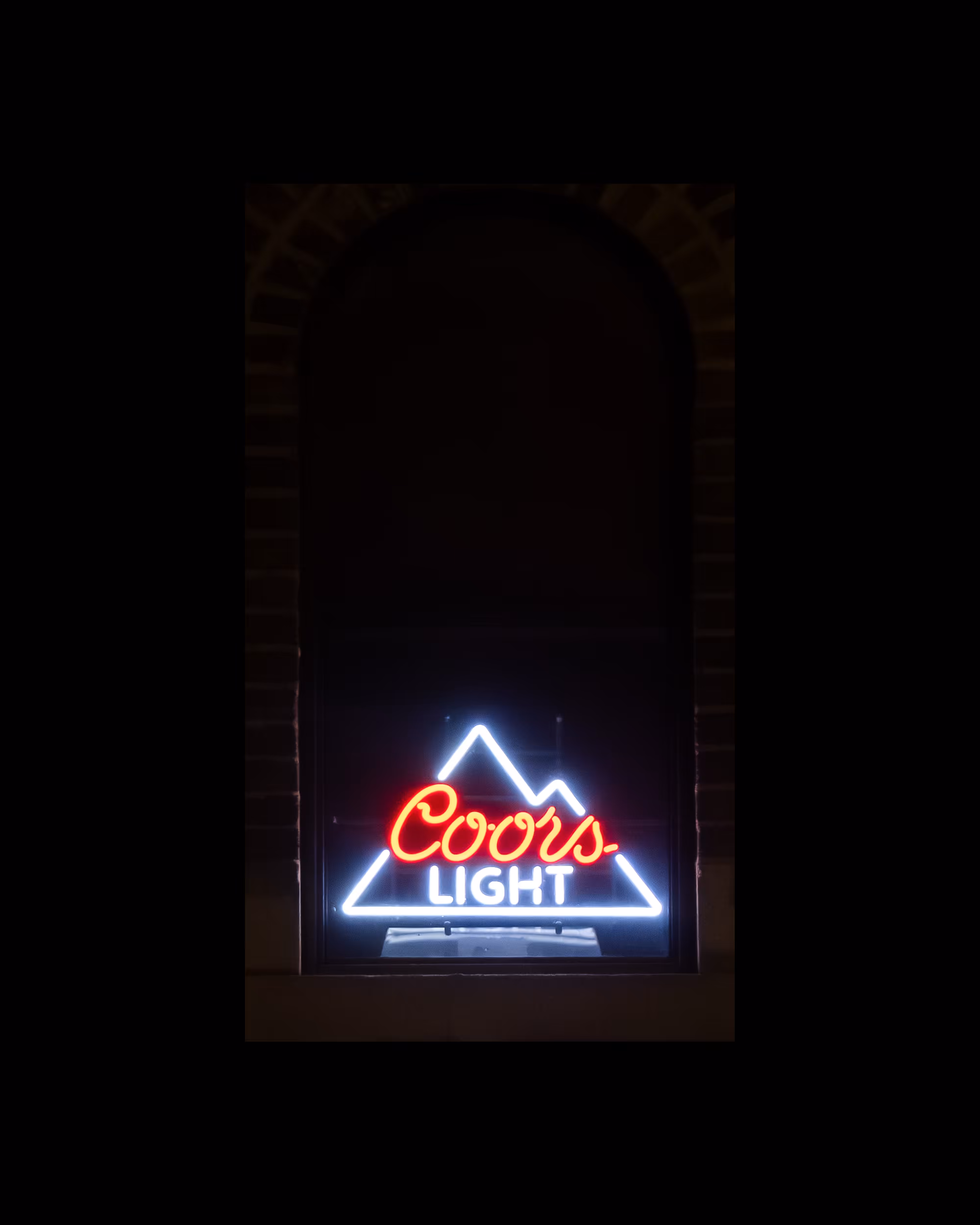 WINDOW 668