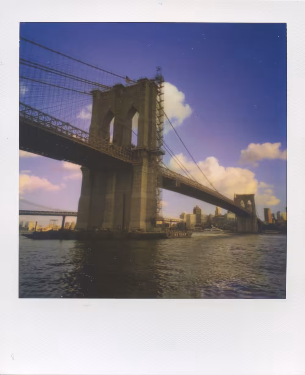 BROOKLYN BRIDGE + AR