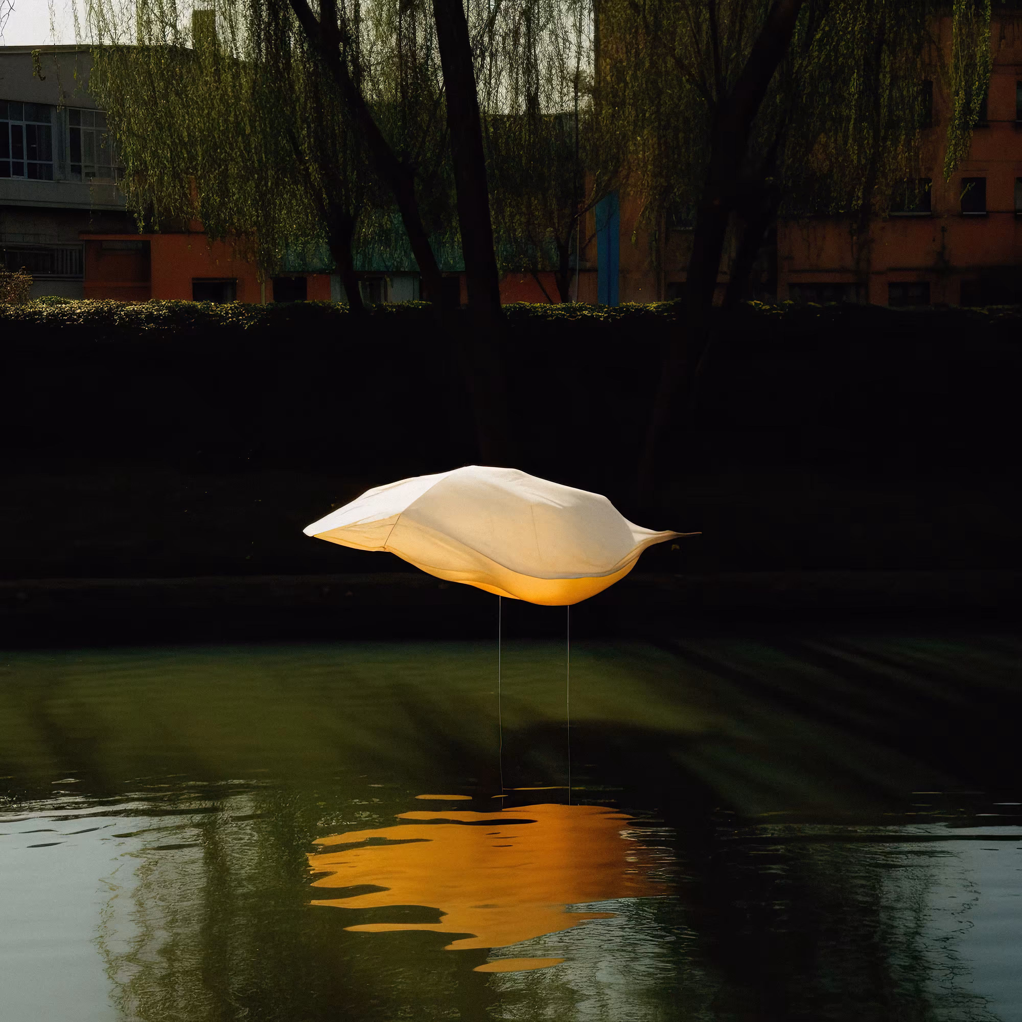 Floating Pillow