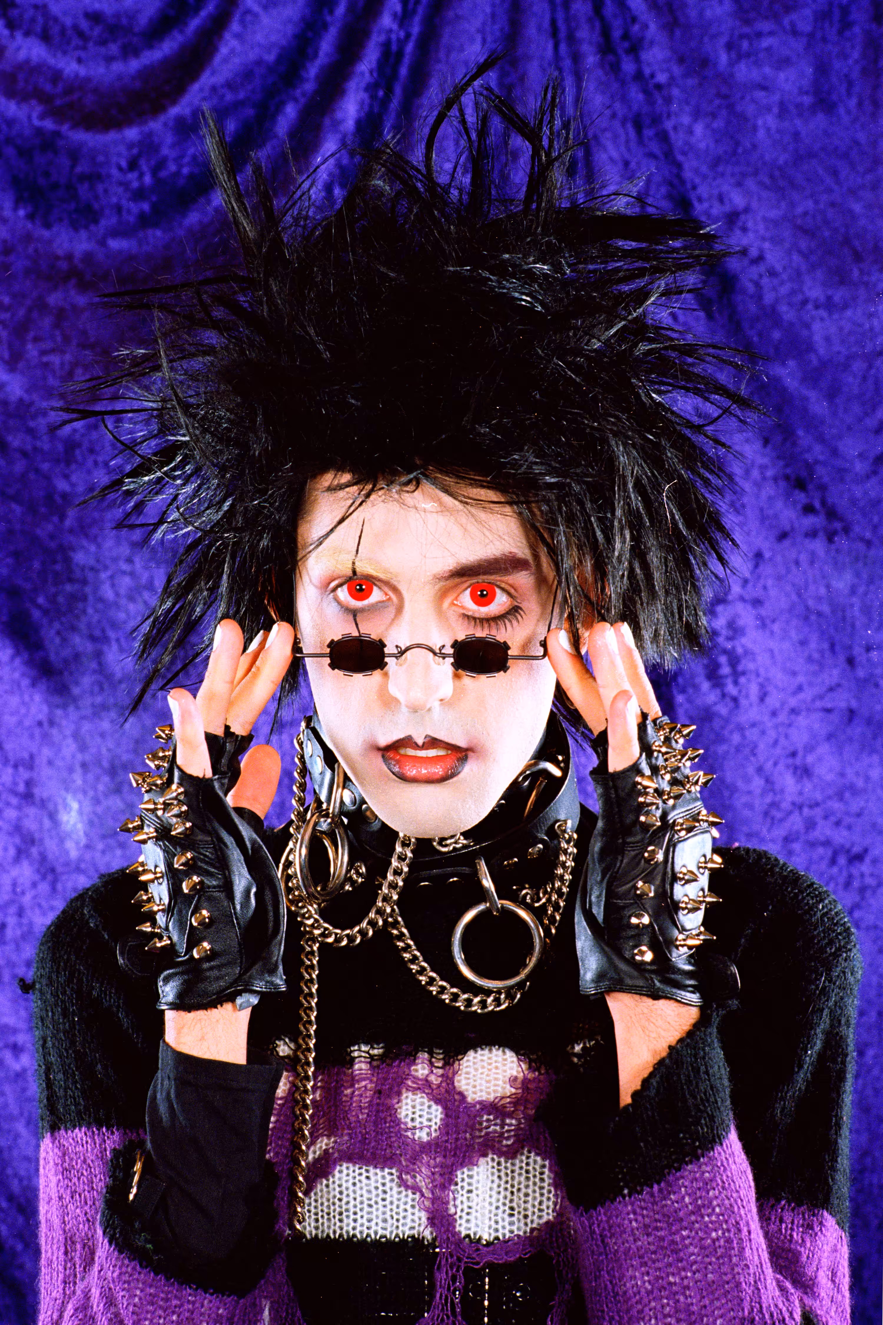 ICONS - Trent / Michael Zarowny