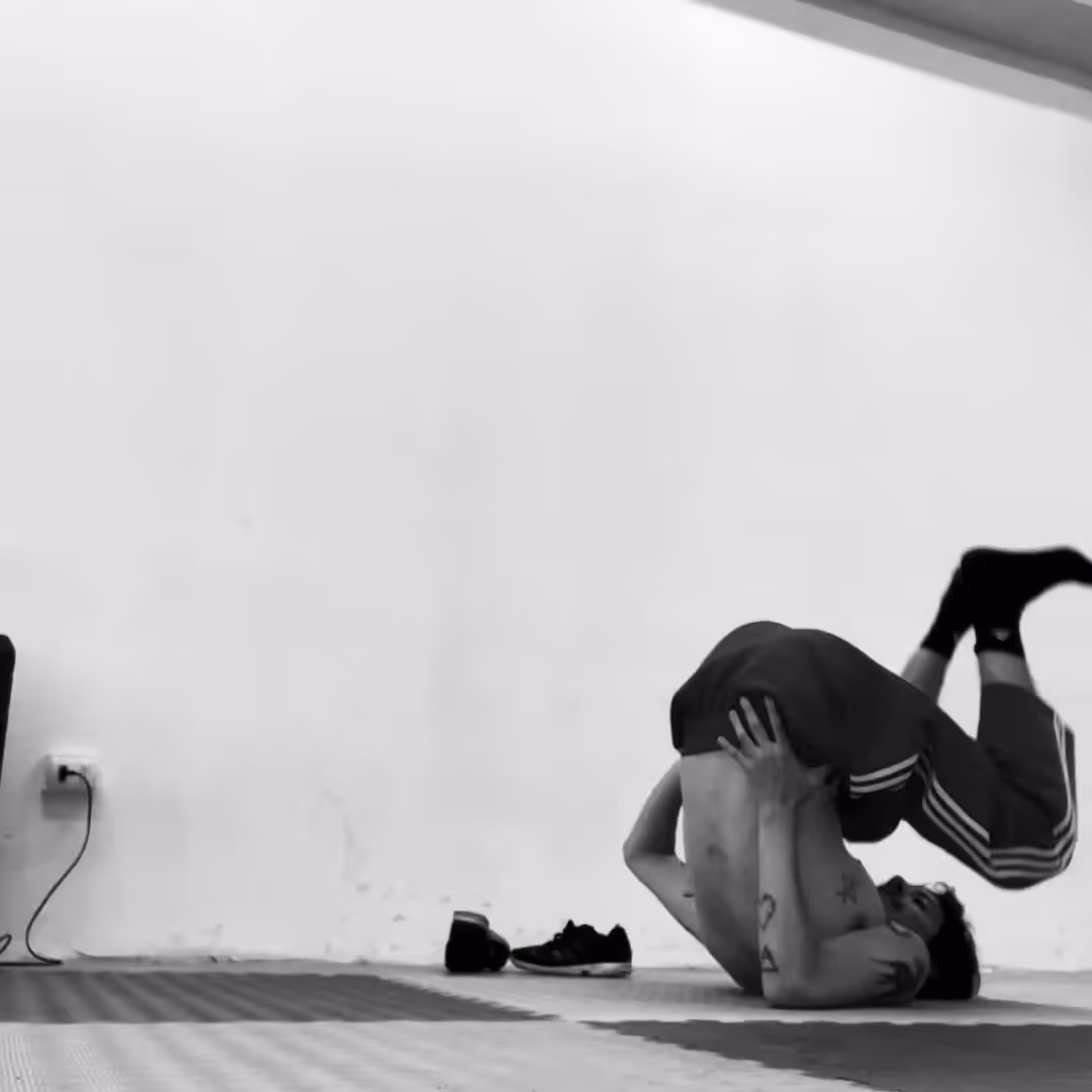 ELBOW FREEZE [training session]