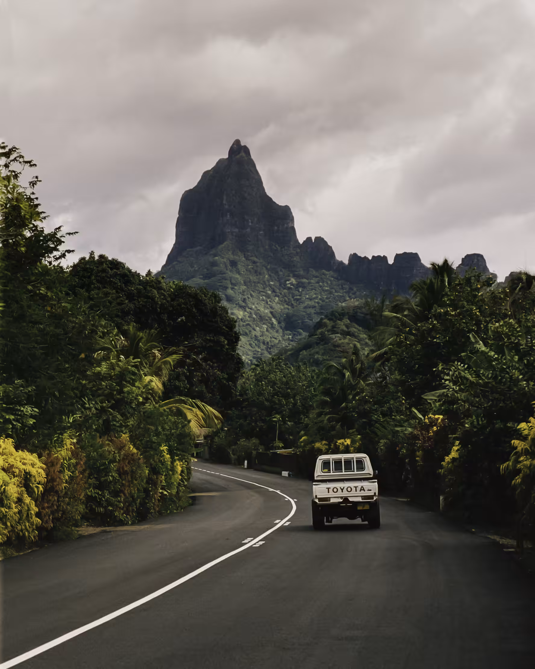 27- Mo'orea