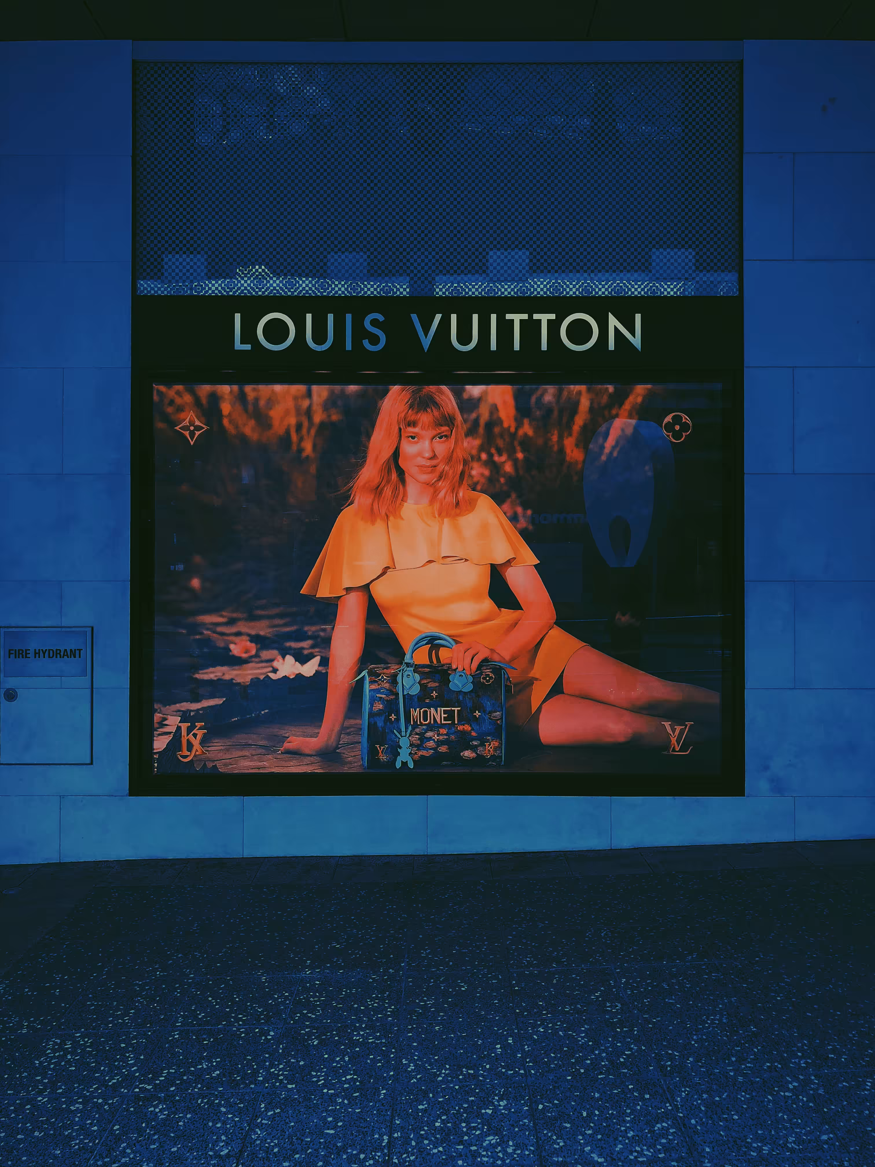 LV #021
