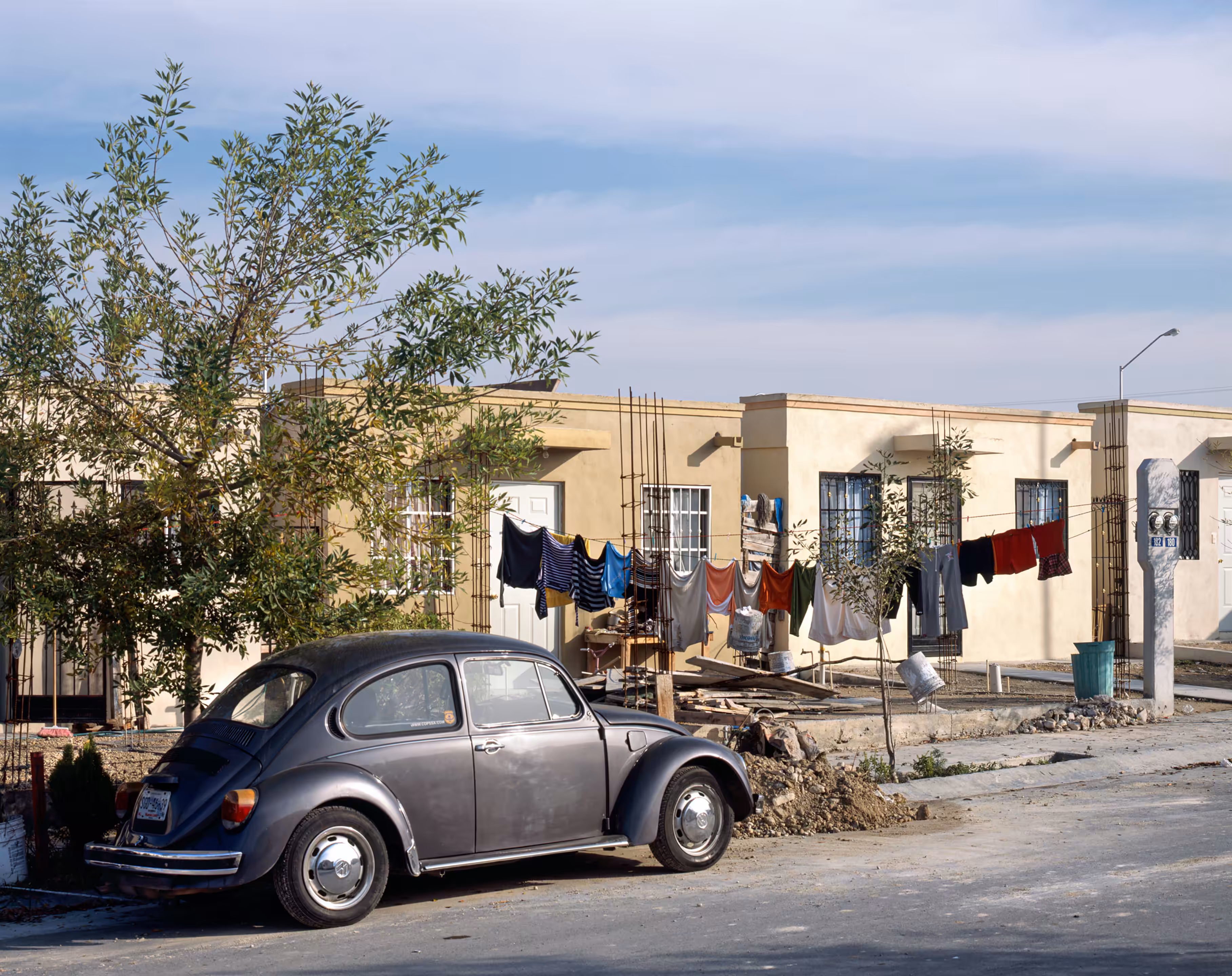 Suburbia Mexicana, People of Suburbia #27