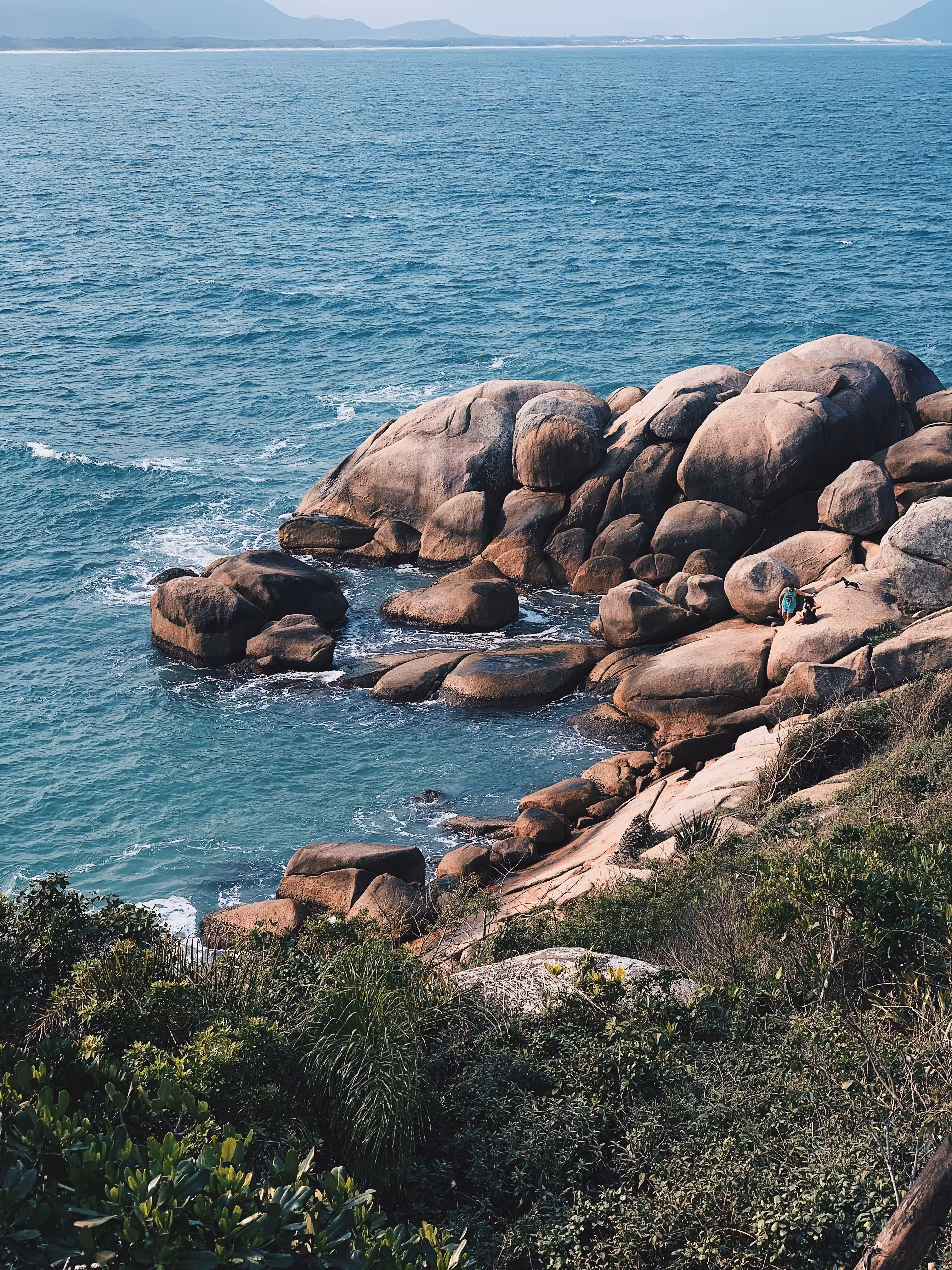 Água Mole em Pedra Dura