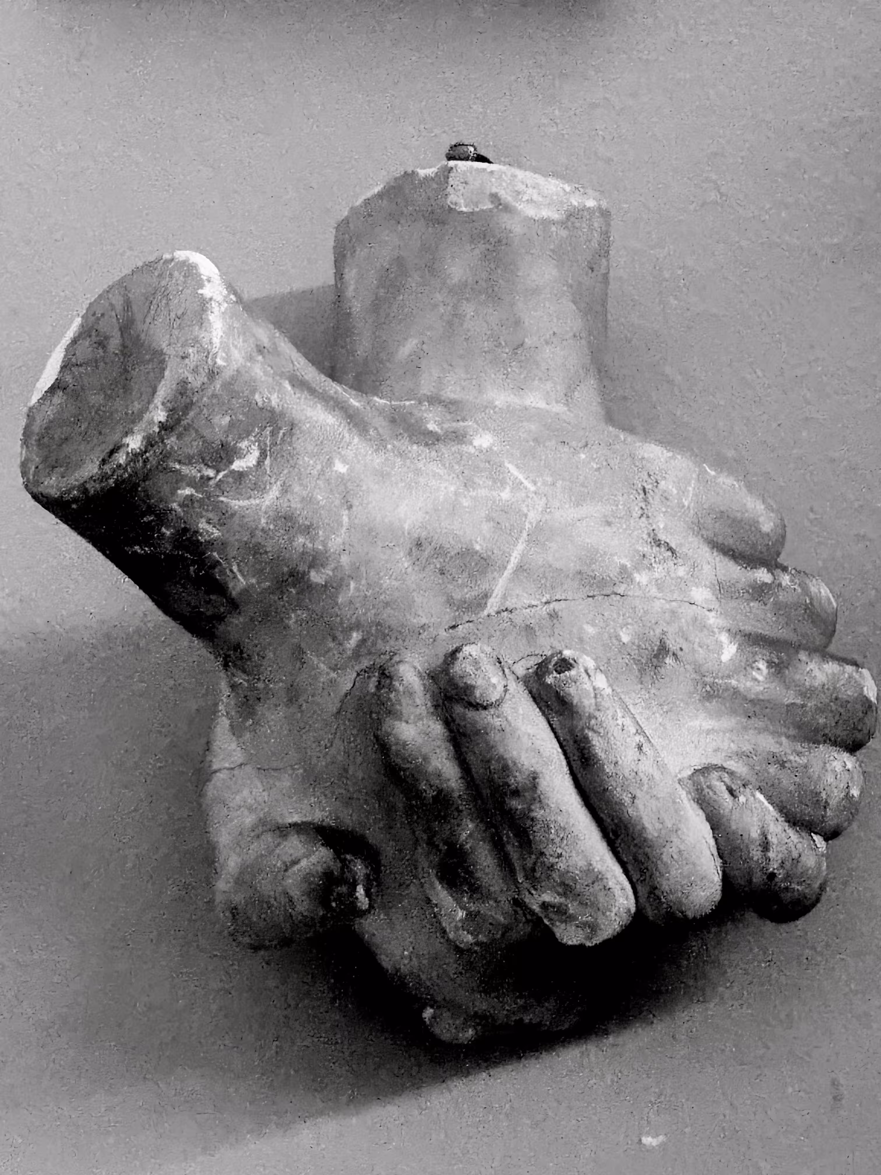Between Stone and Light: Soft Hold 