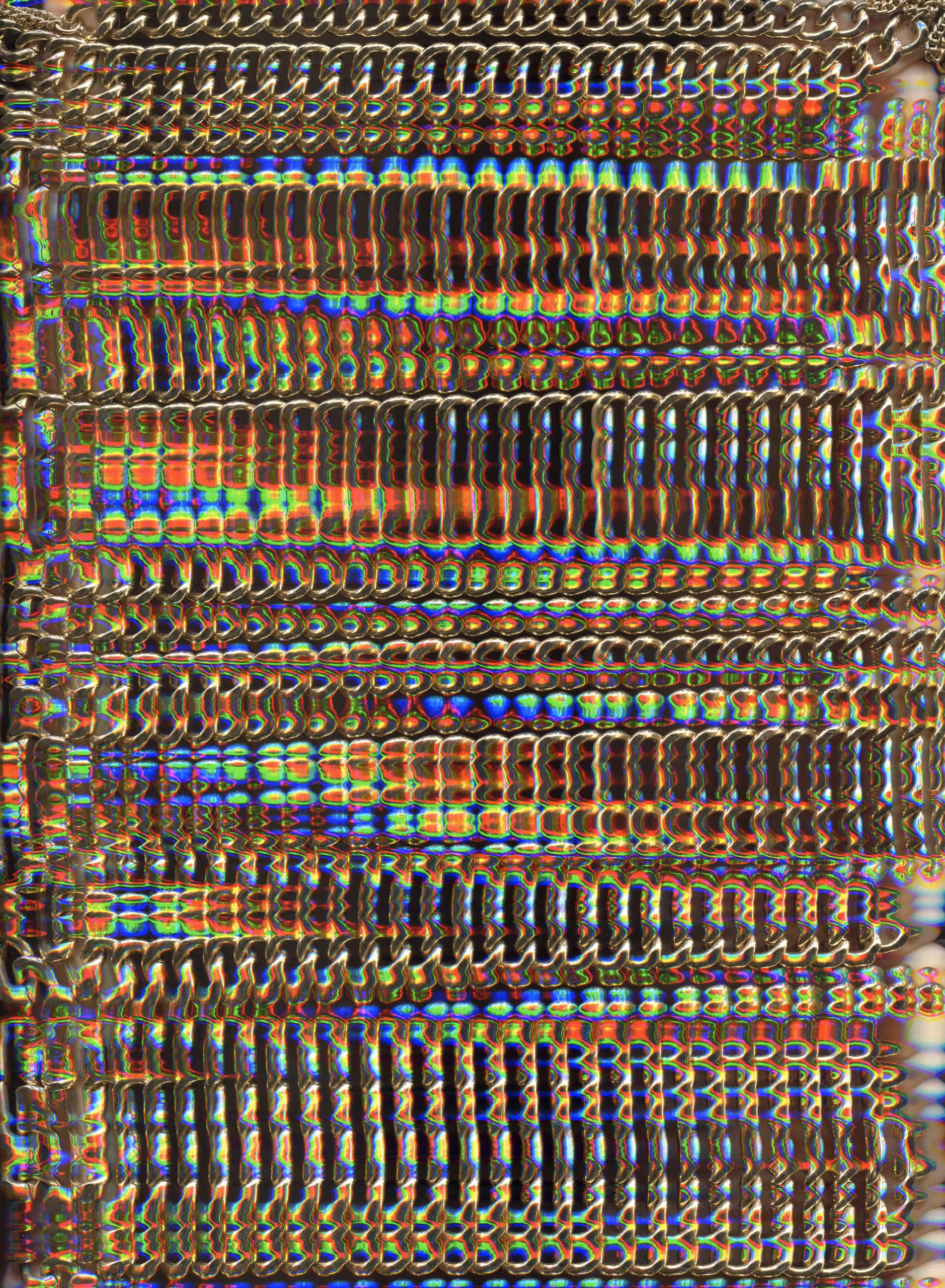 MATERIAL STUDIES // Gold Chain Glitch