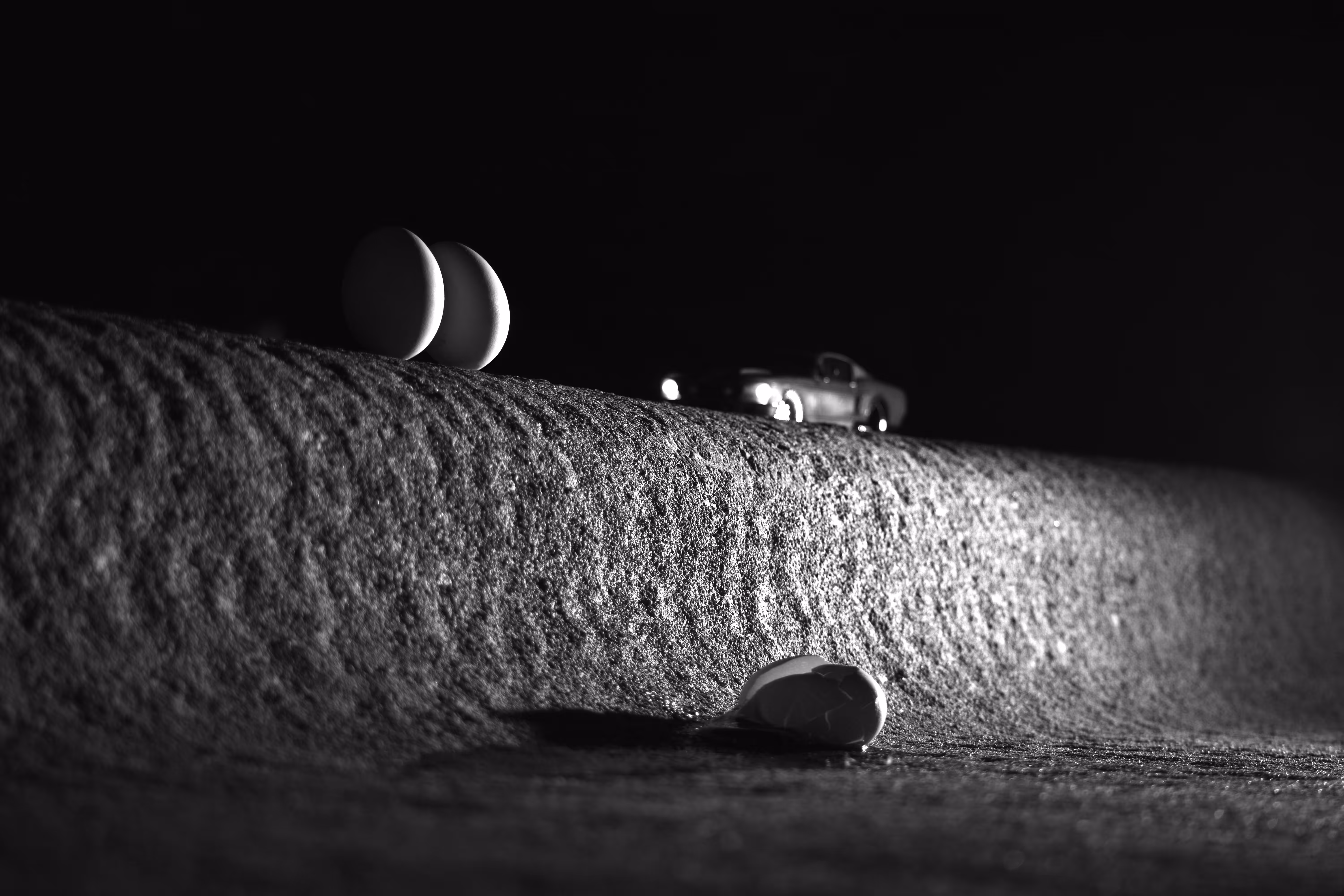 Eggs Noir