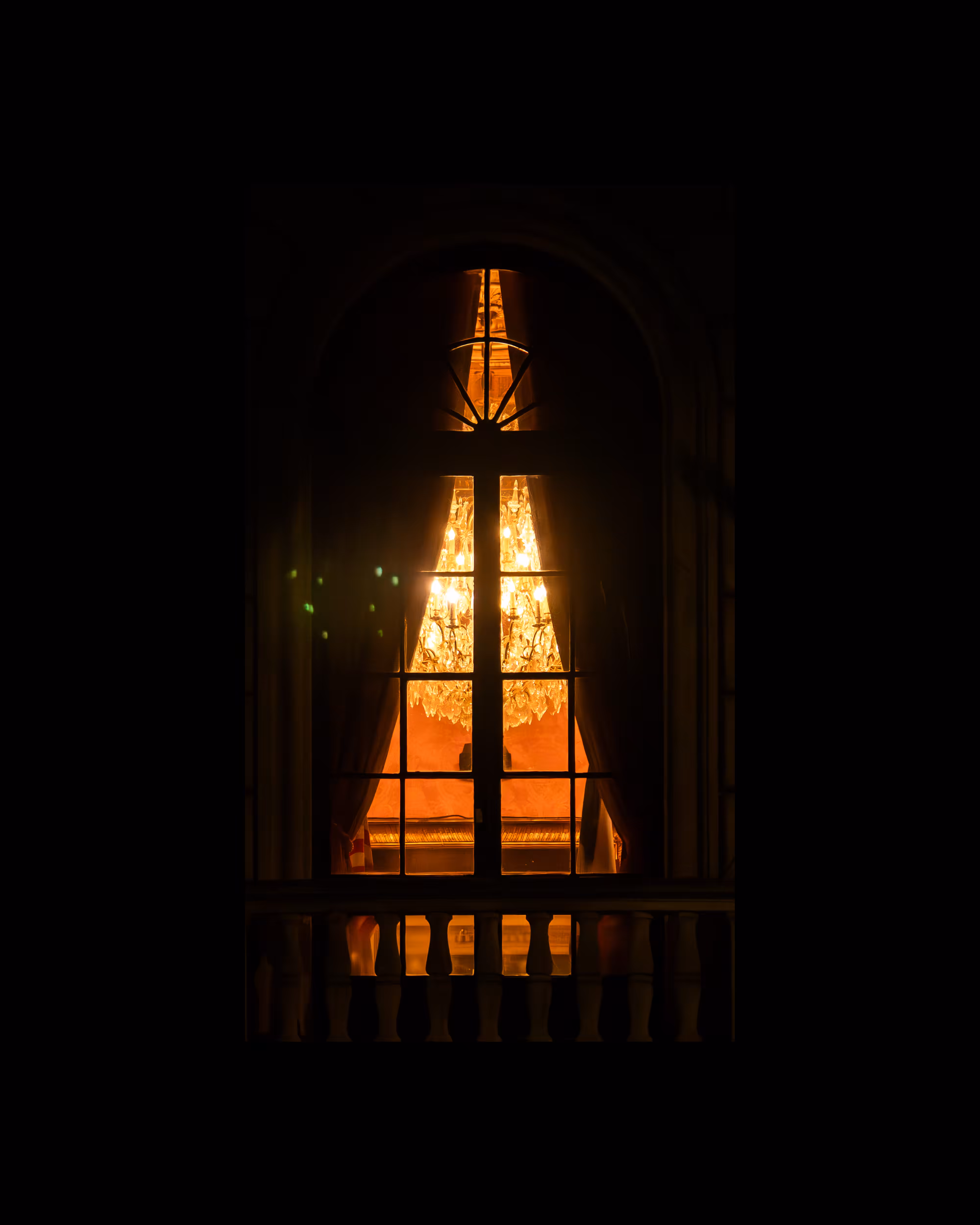 WINDOW 112
