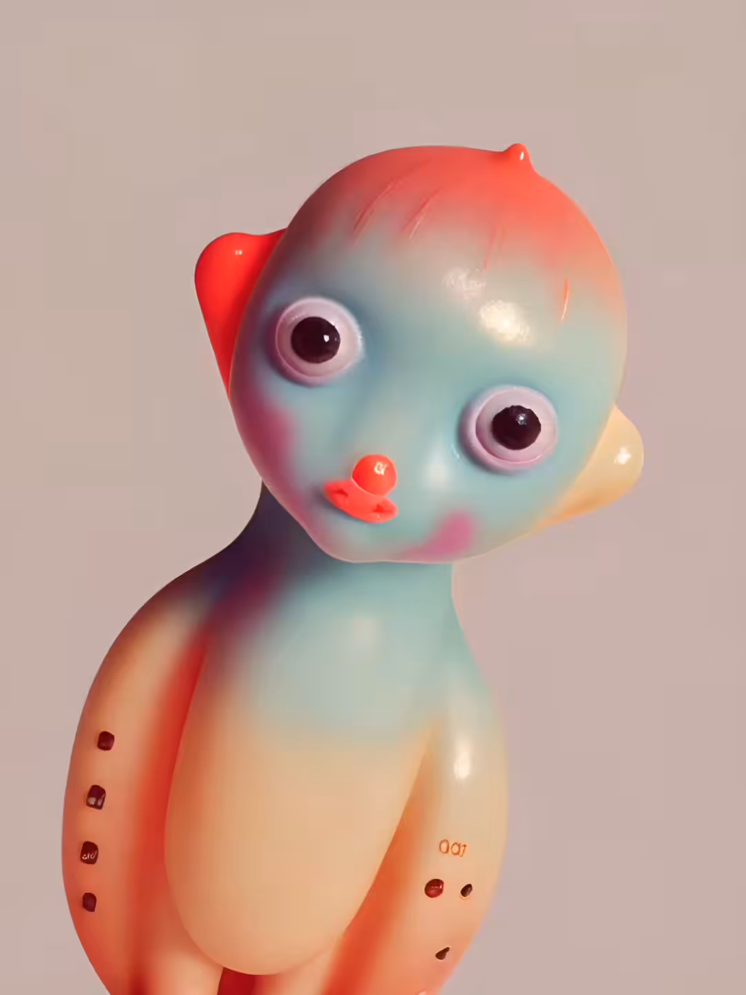 HOLA DOLLS in Love