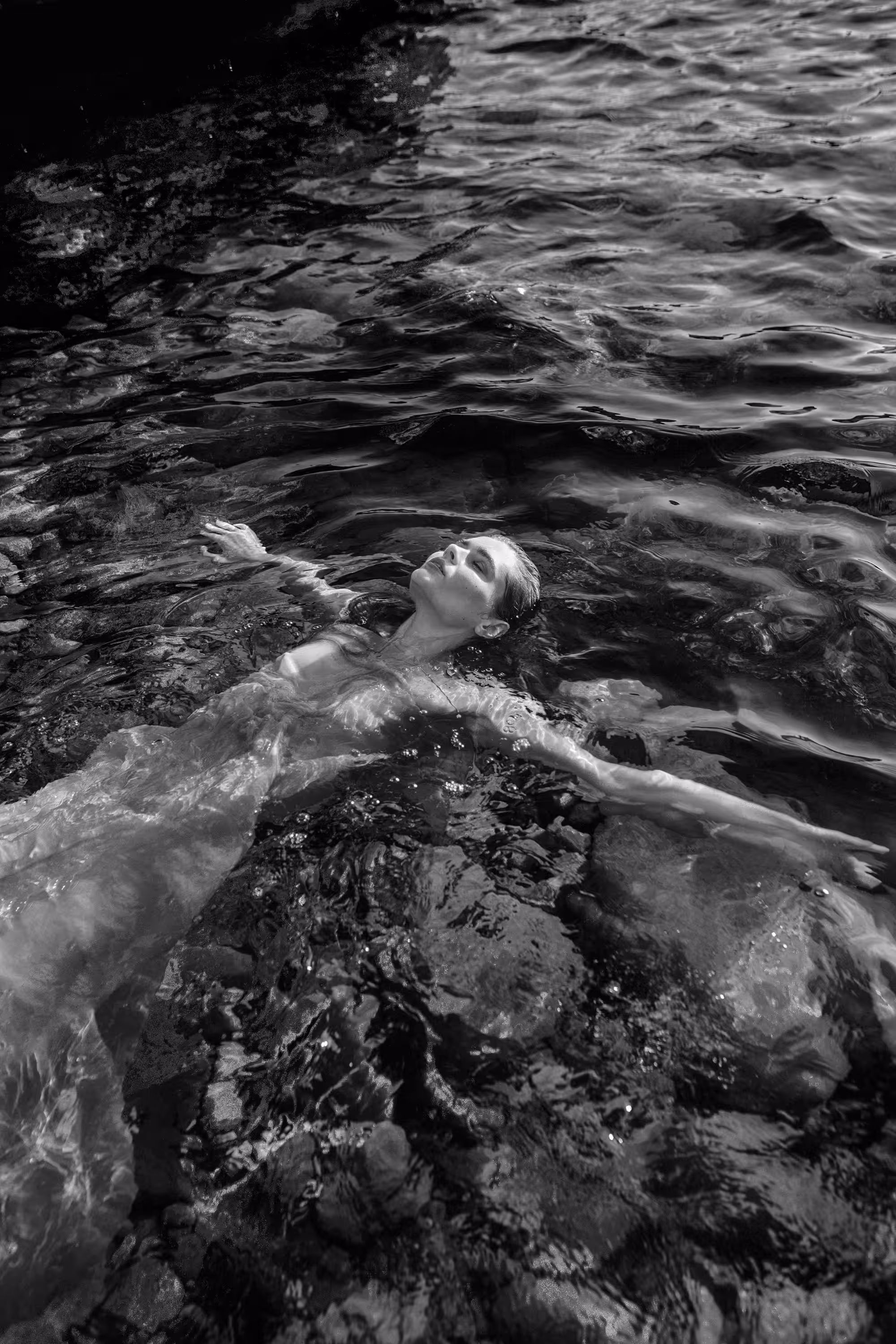 WEIGHTLESS IN THE WAVES