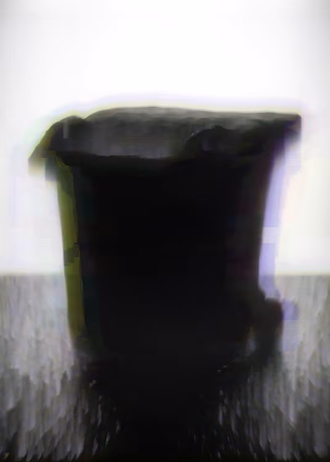 Dark Toter Decay