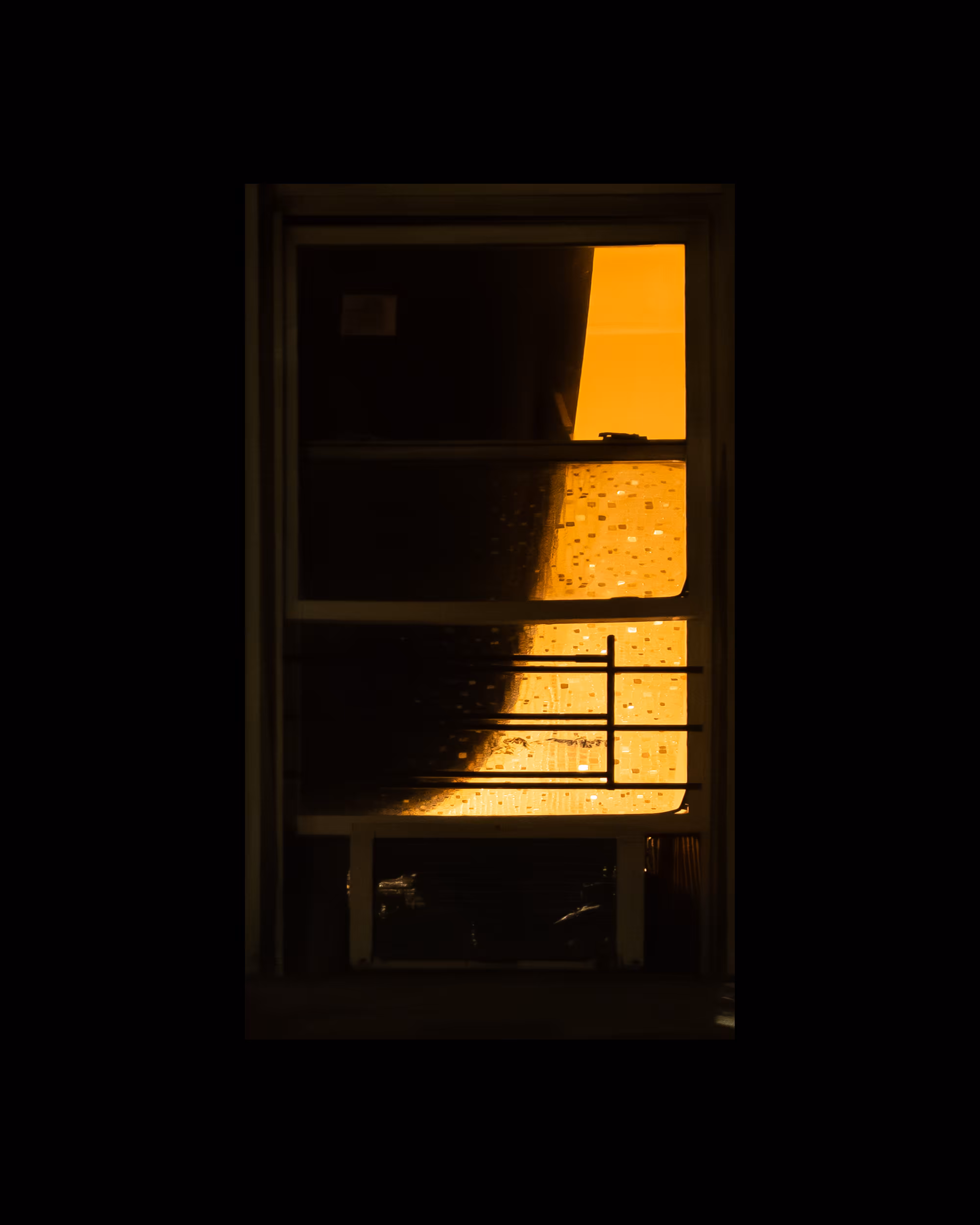 WINDOW 698