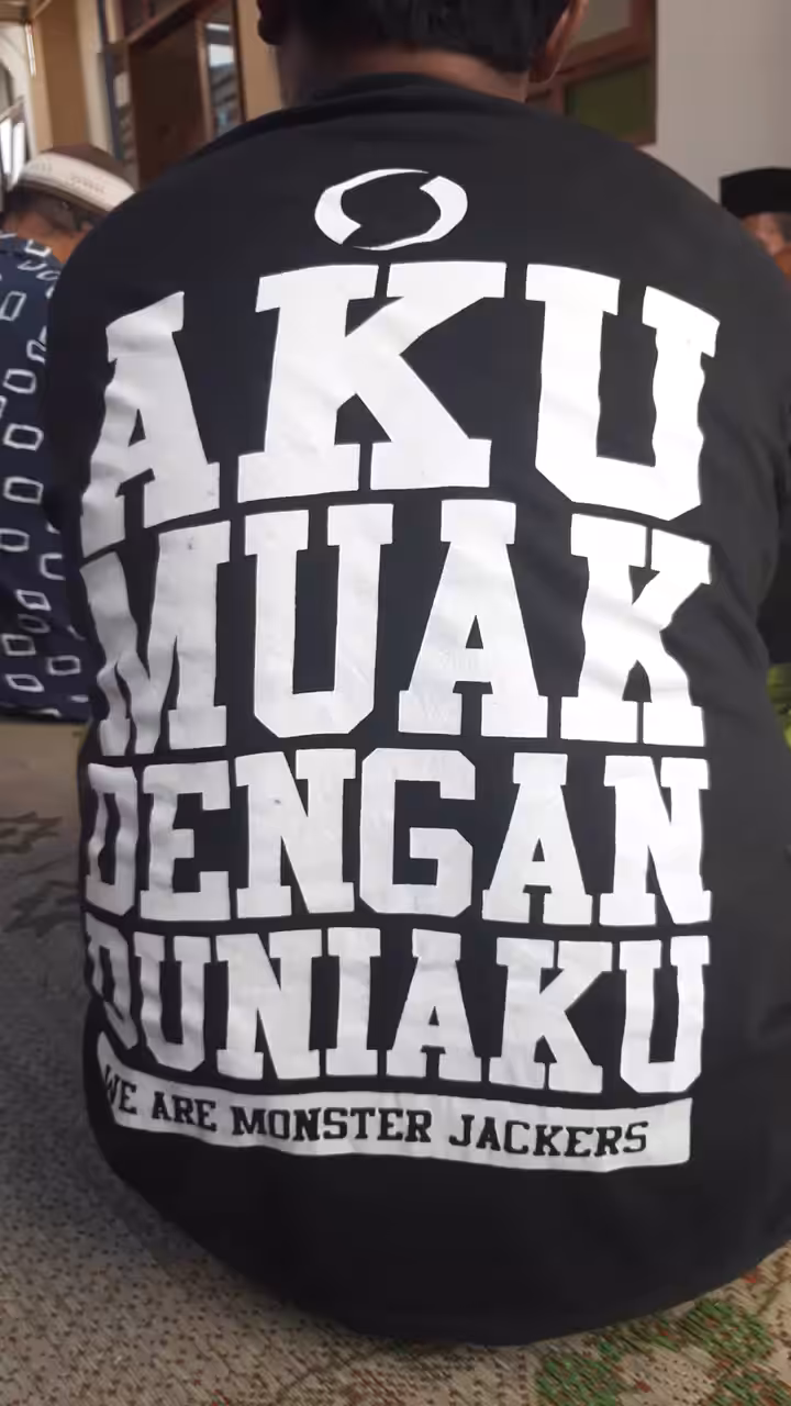TOMAT (Tobat Maksiat)
