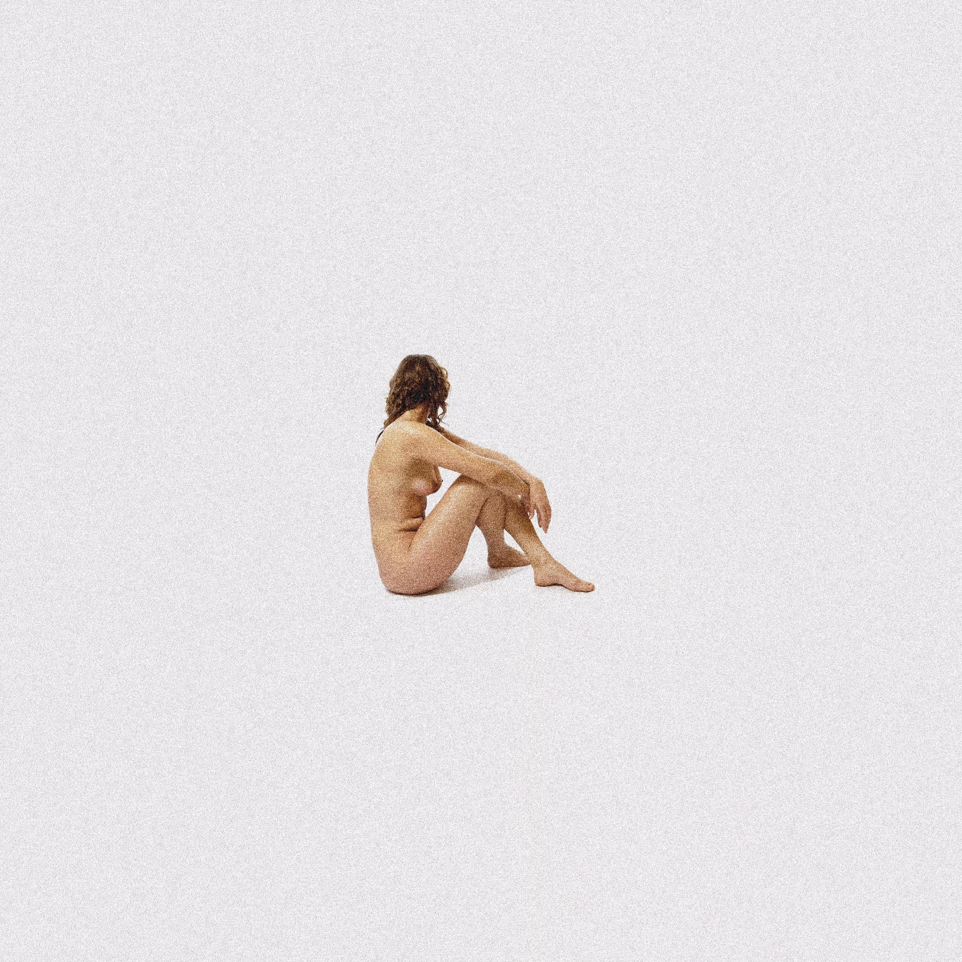 nude pint 