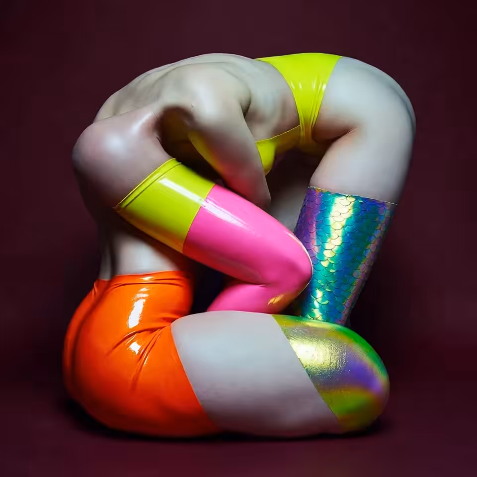 Neon Distortion IV