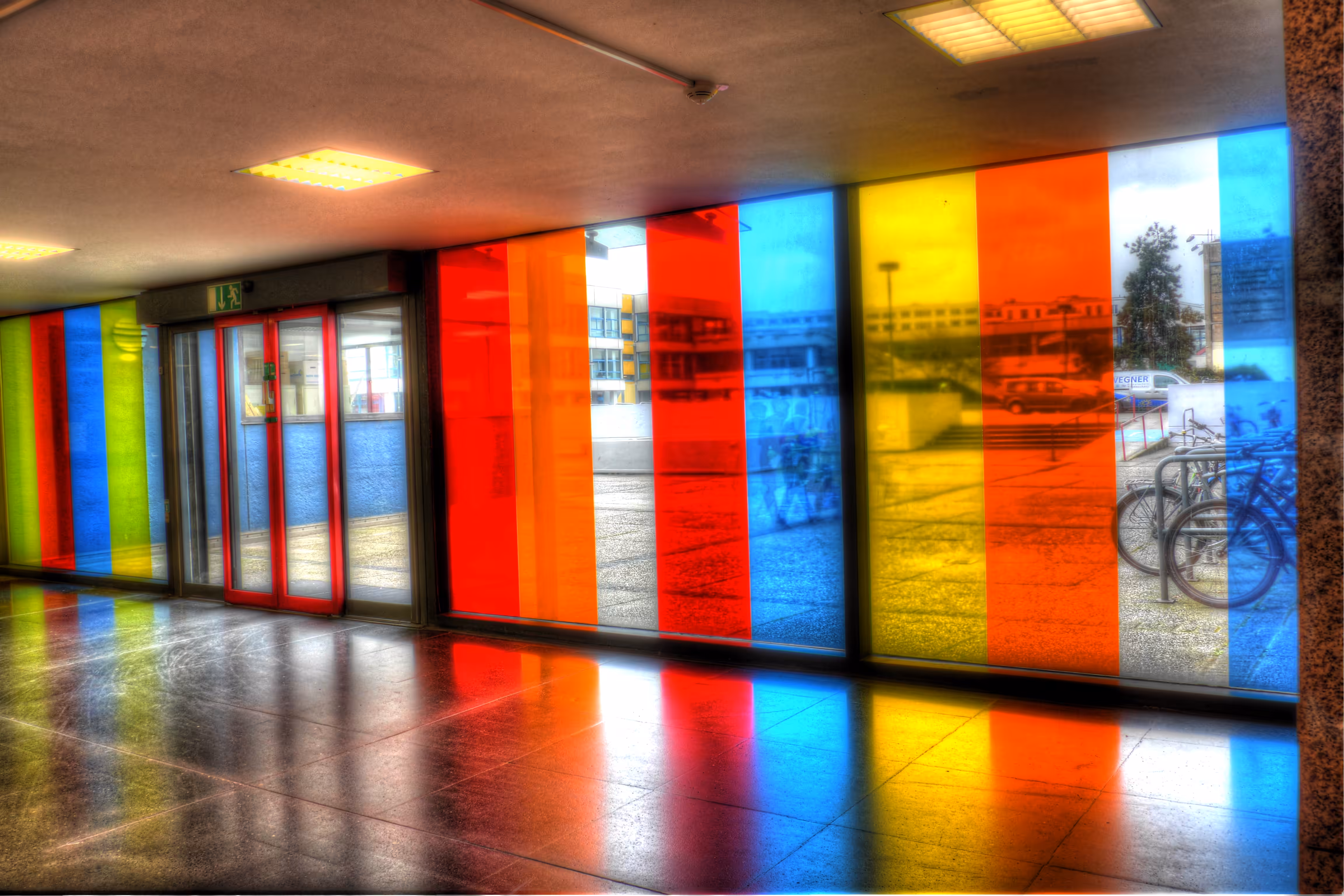 Colors of Waiting