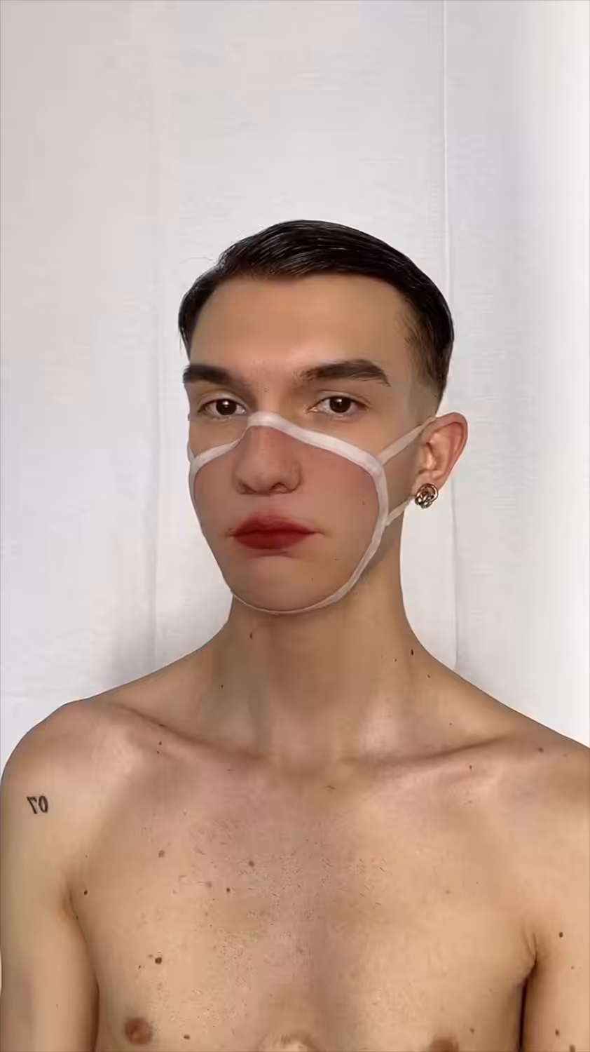"mascarilla-hiperrealista"