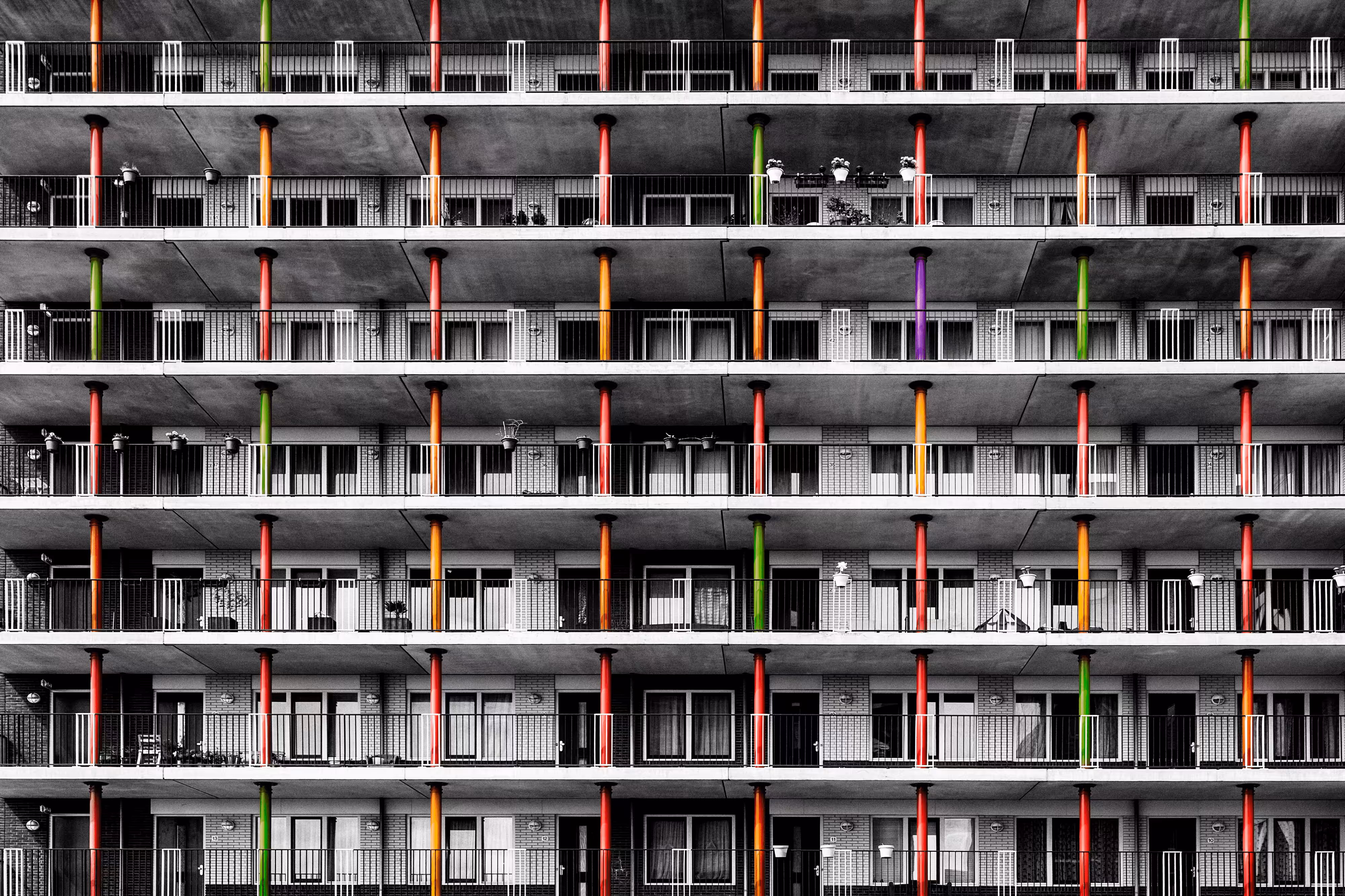 #14 Balconies | Chromatic World