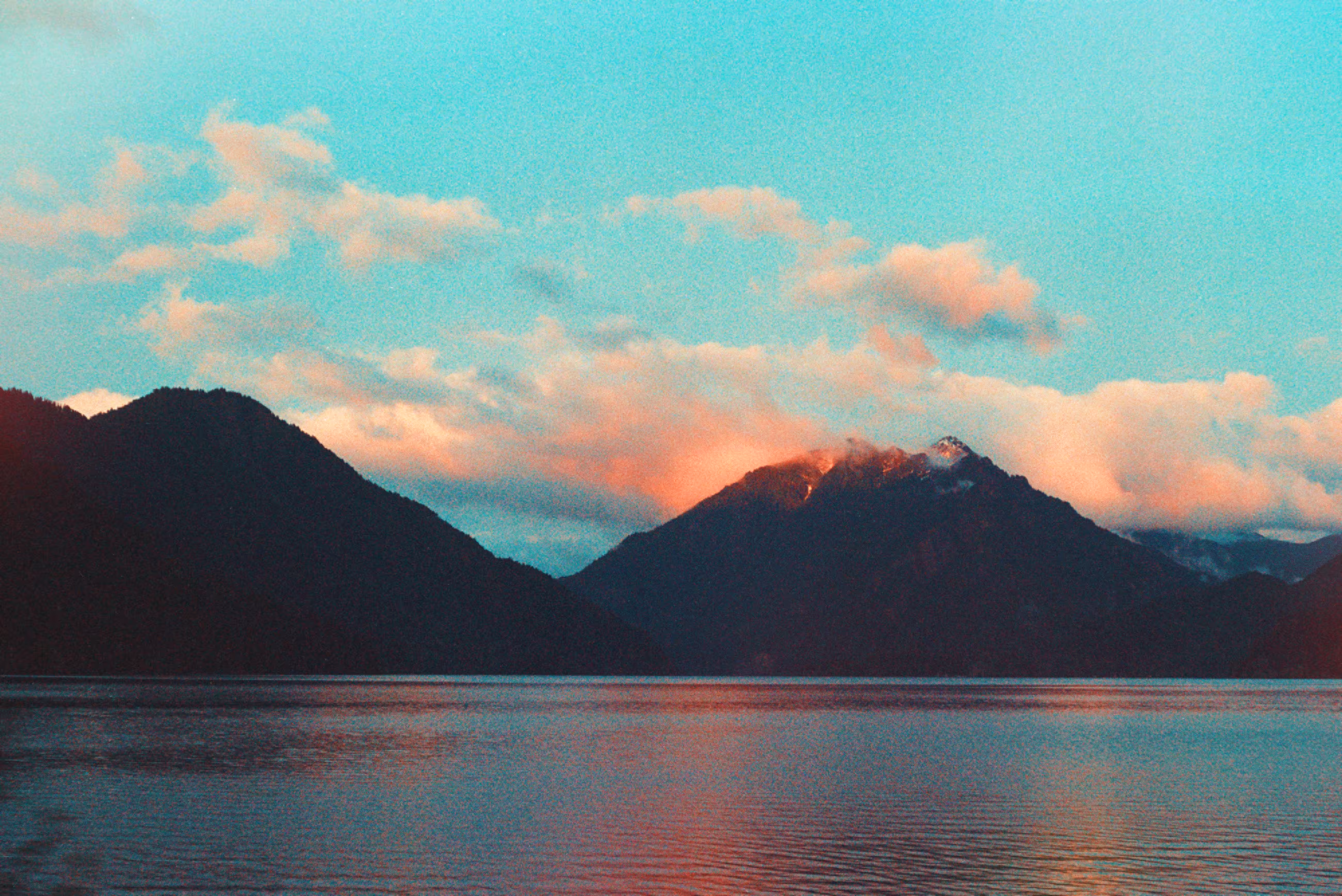Morning Blues + Pinks