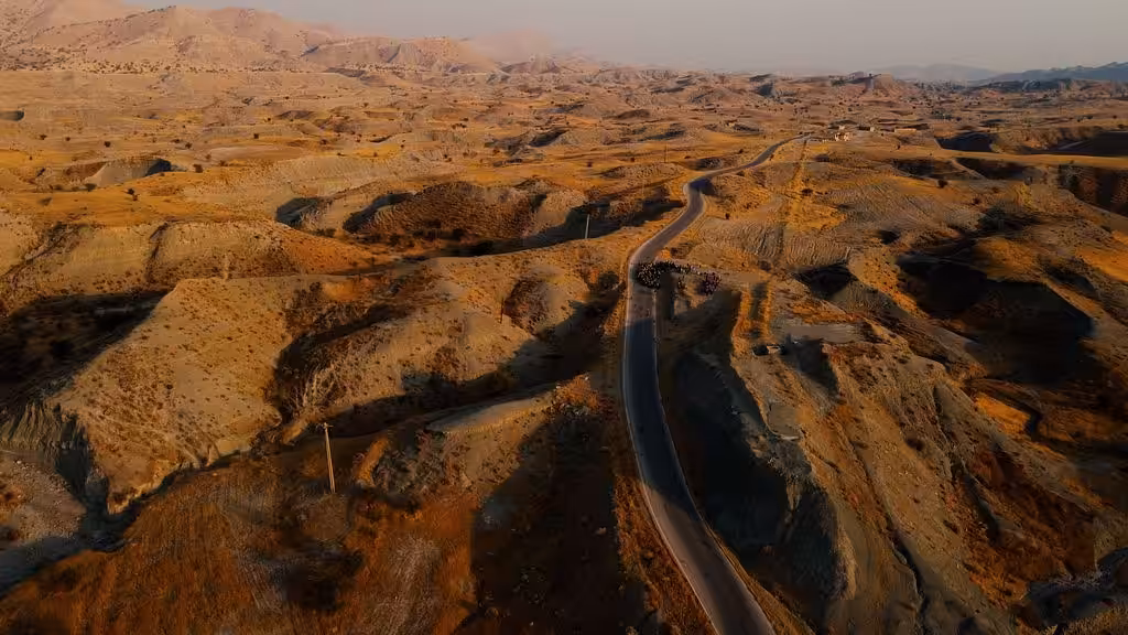 Cinema and Life: Flying over the Red Land!