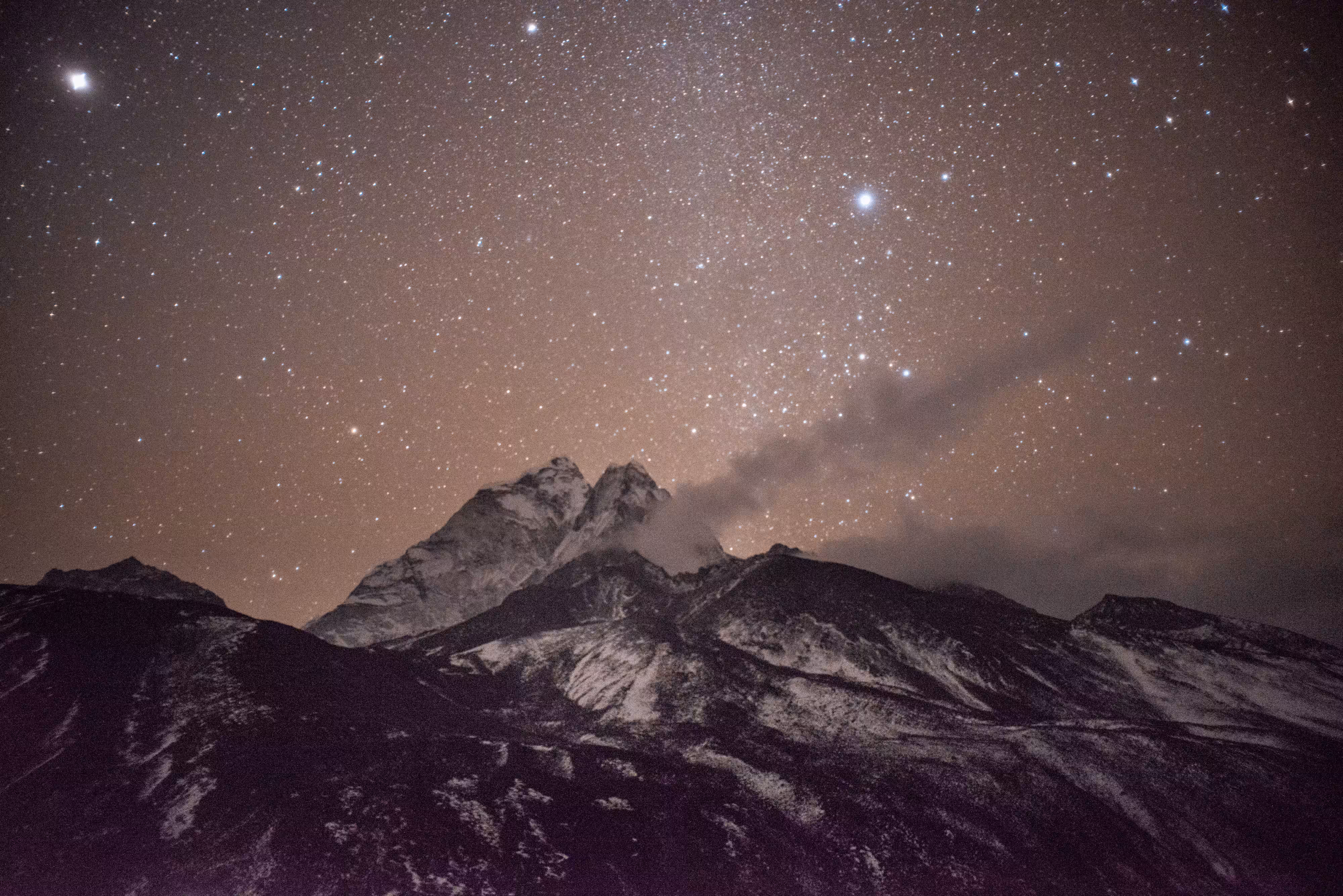 NIGHTONEARTH: ROCKET