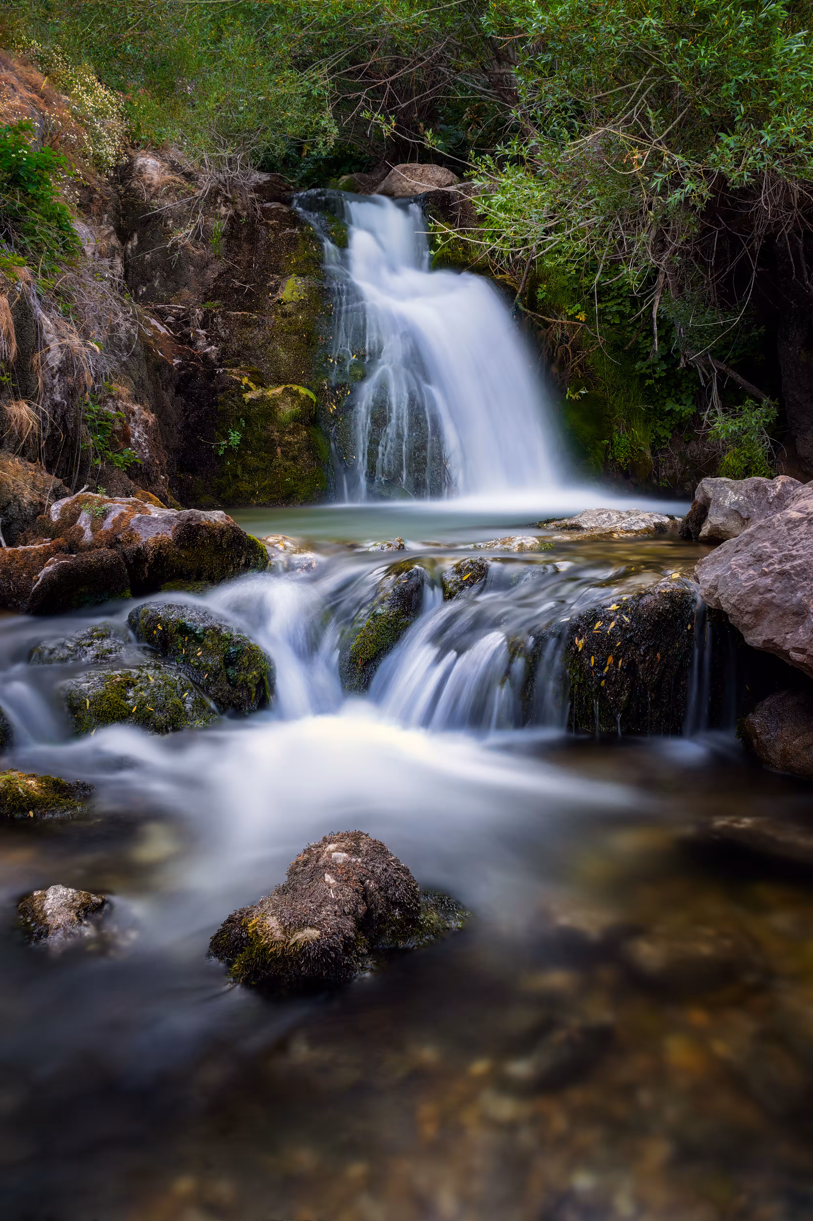 Narehgar waterfall