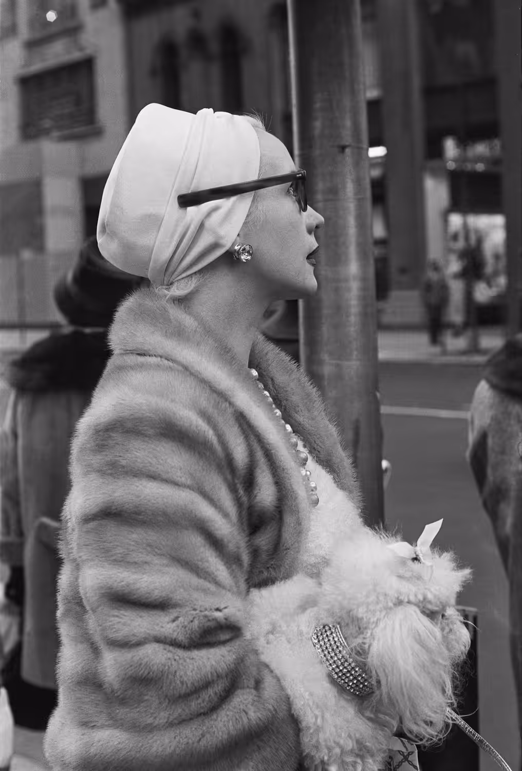 Larry Fink: Women on 5th Avenue, 1961