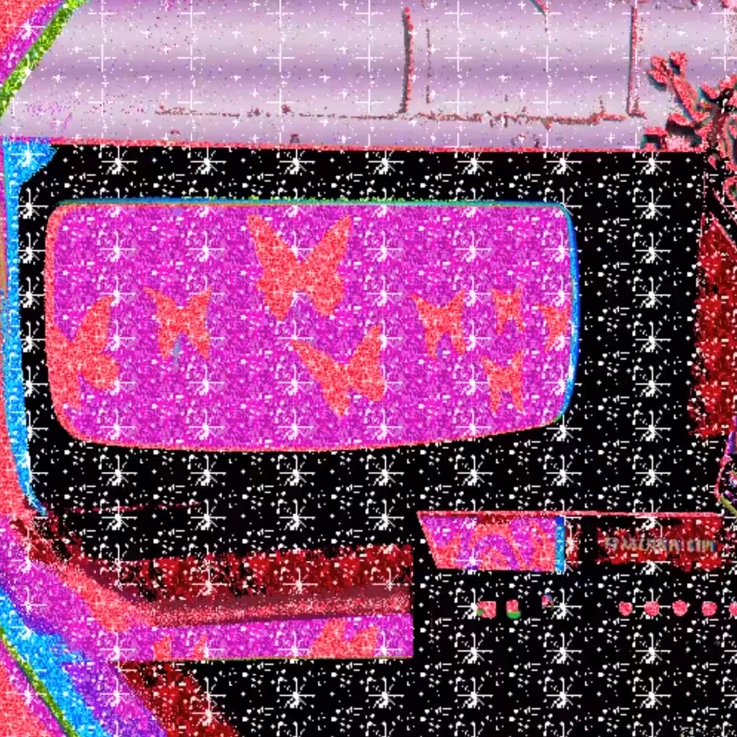 ʚїɞ glitching ʚїɞ