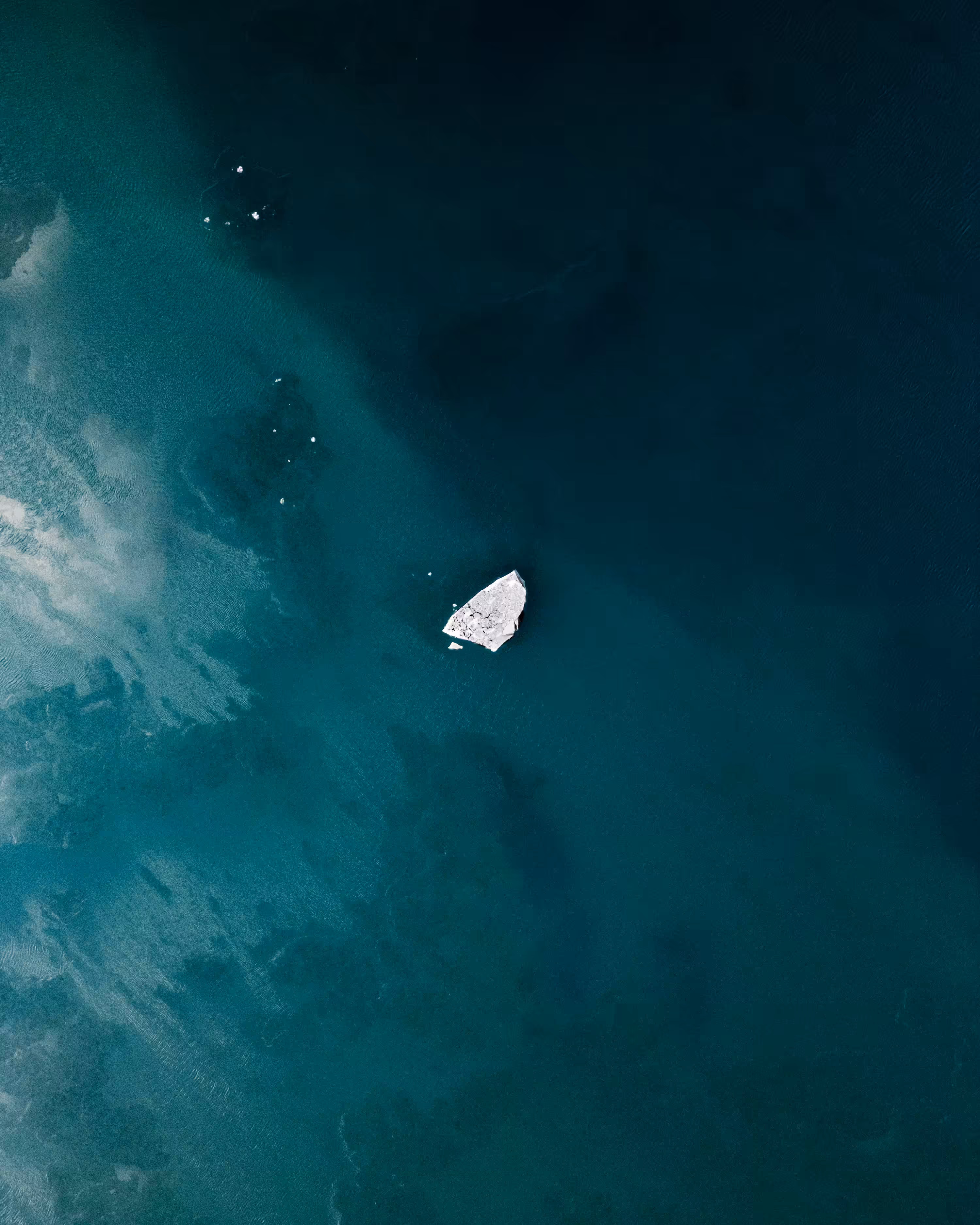 Moody Icebergs #8