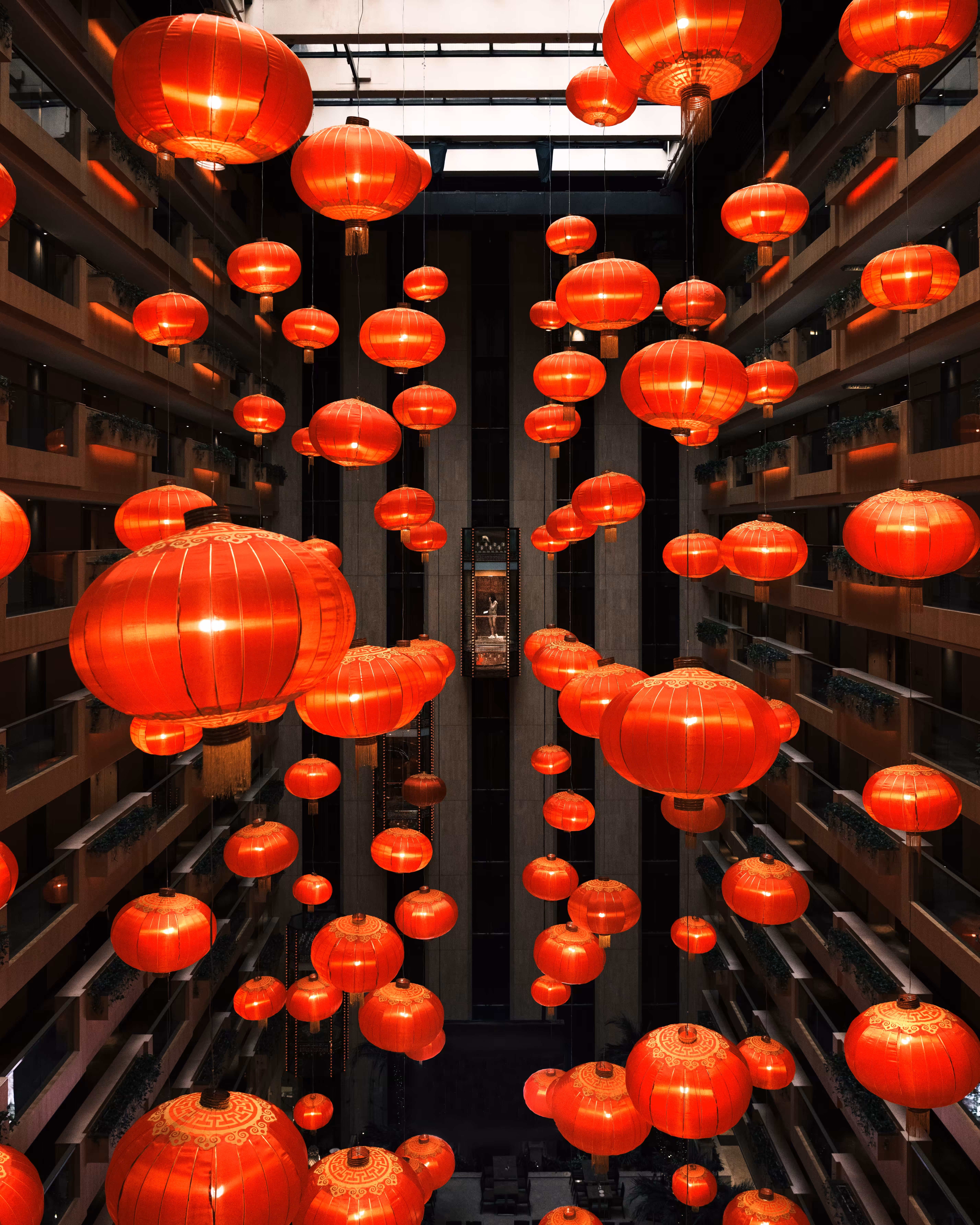 SKY OF LANTERNS 燈籠陣