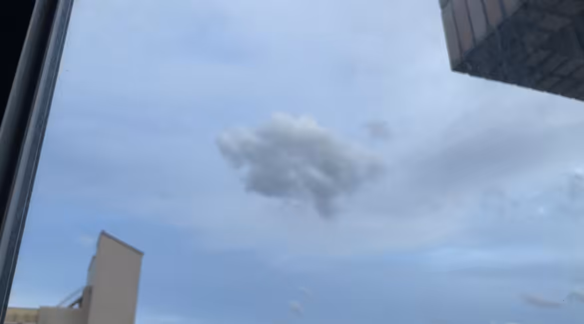 孤雲(參)  Lonely clouds 03.