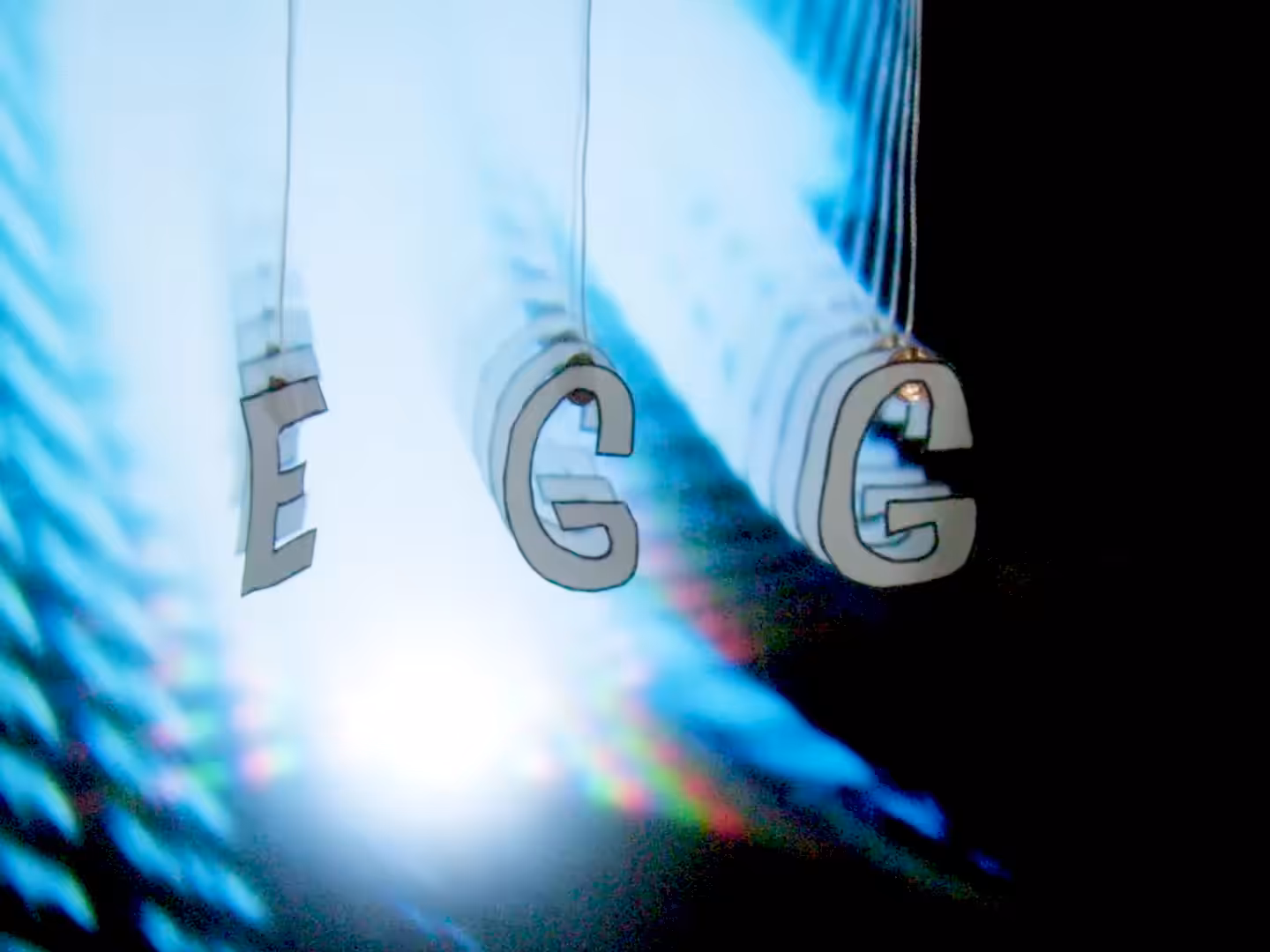 EGG 01