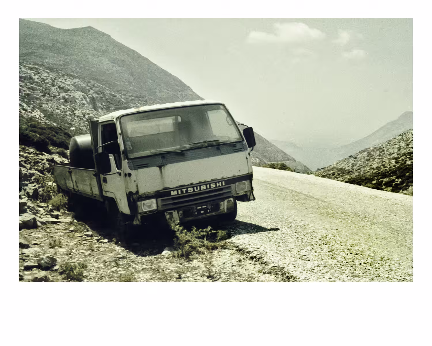 The Truck / 35mm expired film