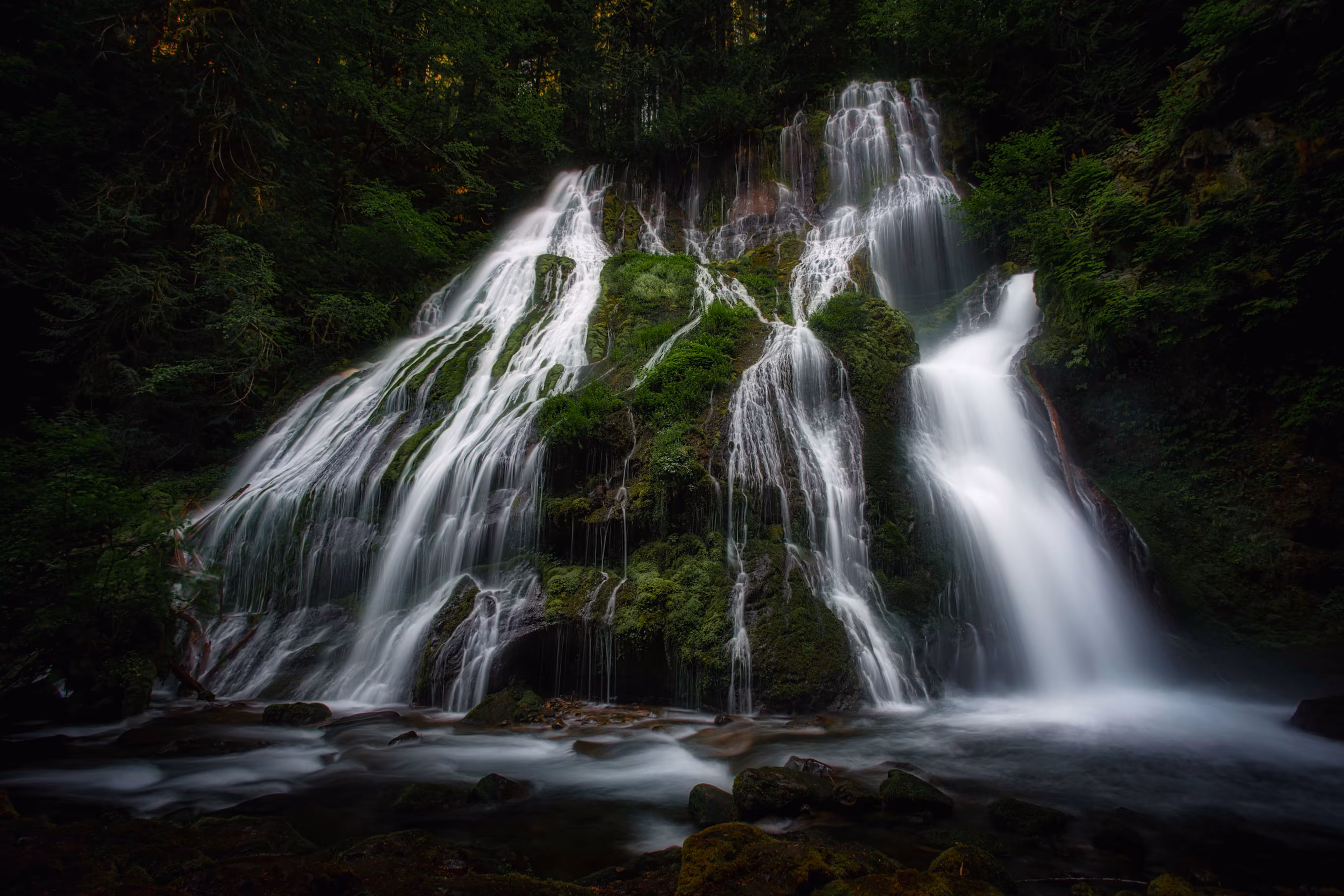 #001 - Genesis Falls