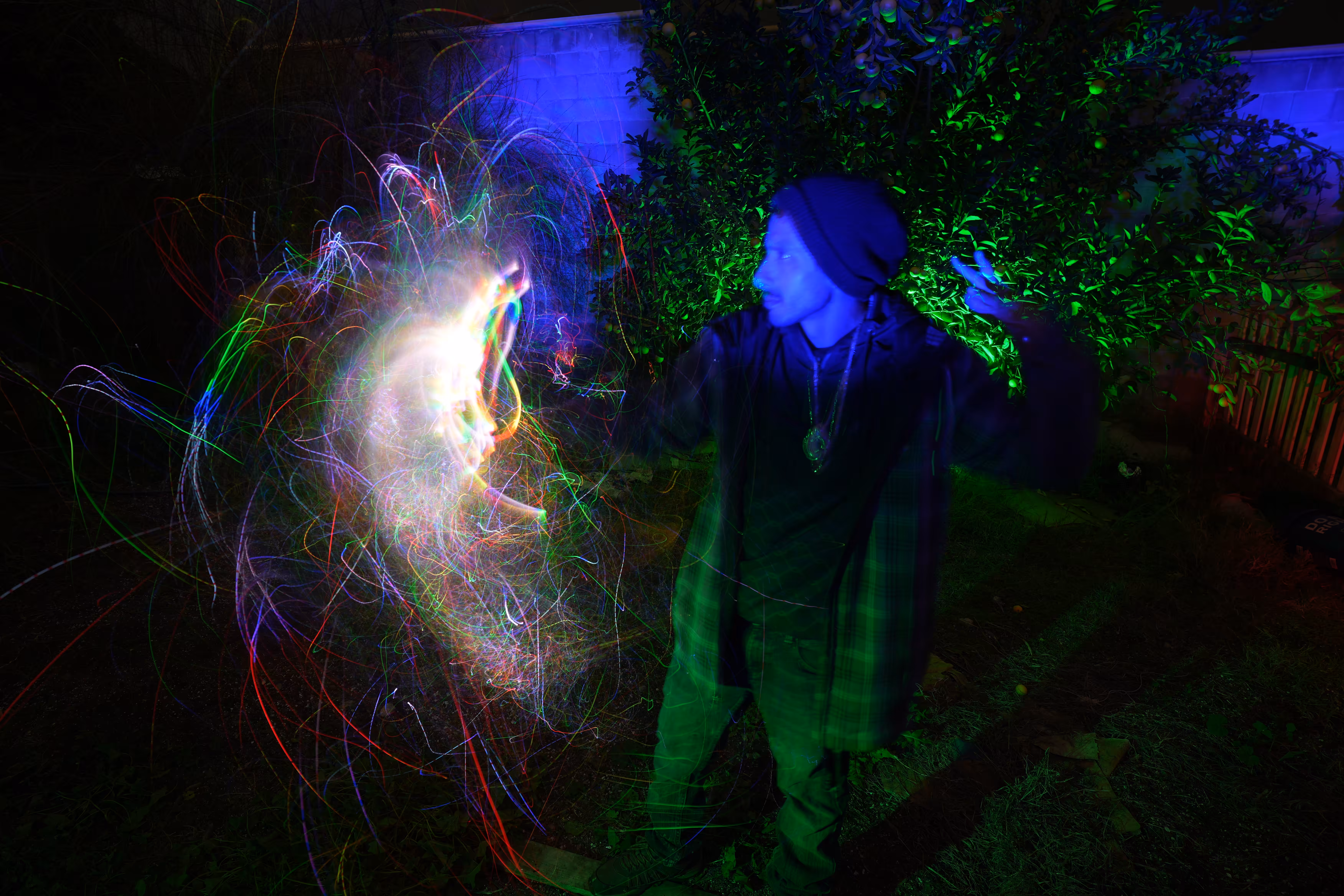Kaxstar.tez encounters Light Being