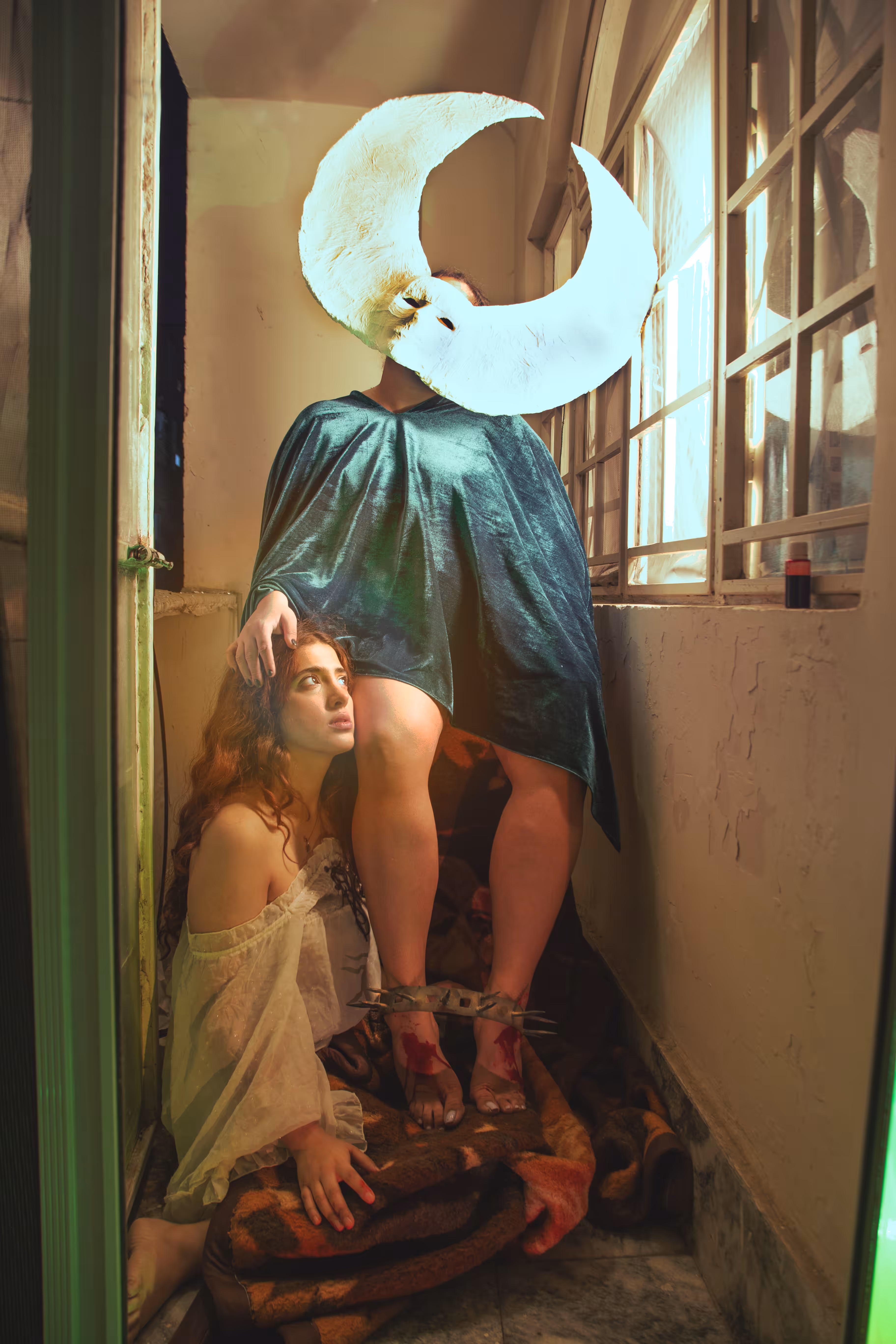 My own freak show: Her Magdalene 