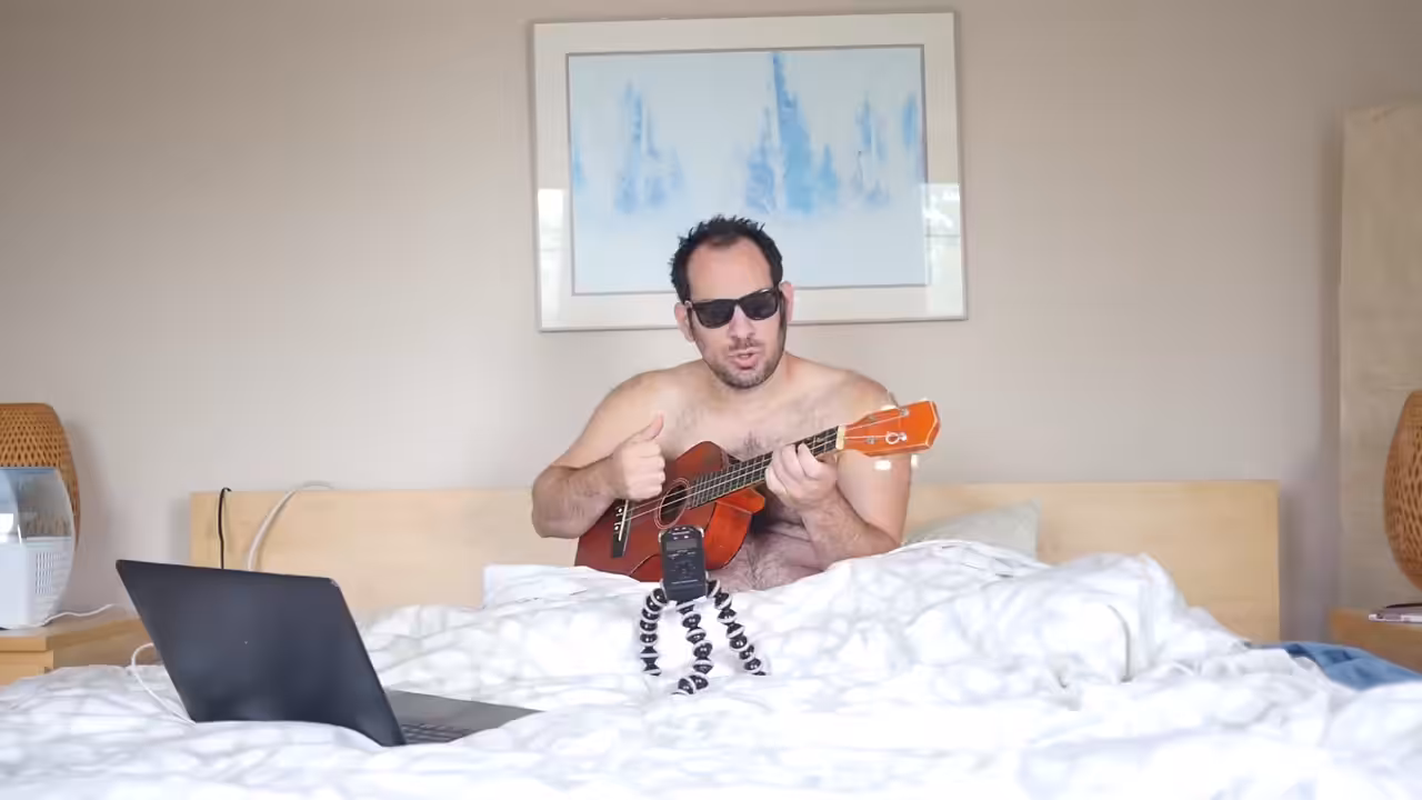 Song A Day: Bret Stephens Is A Bedbug