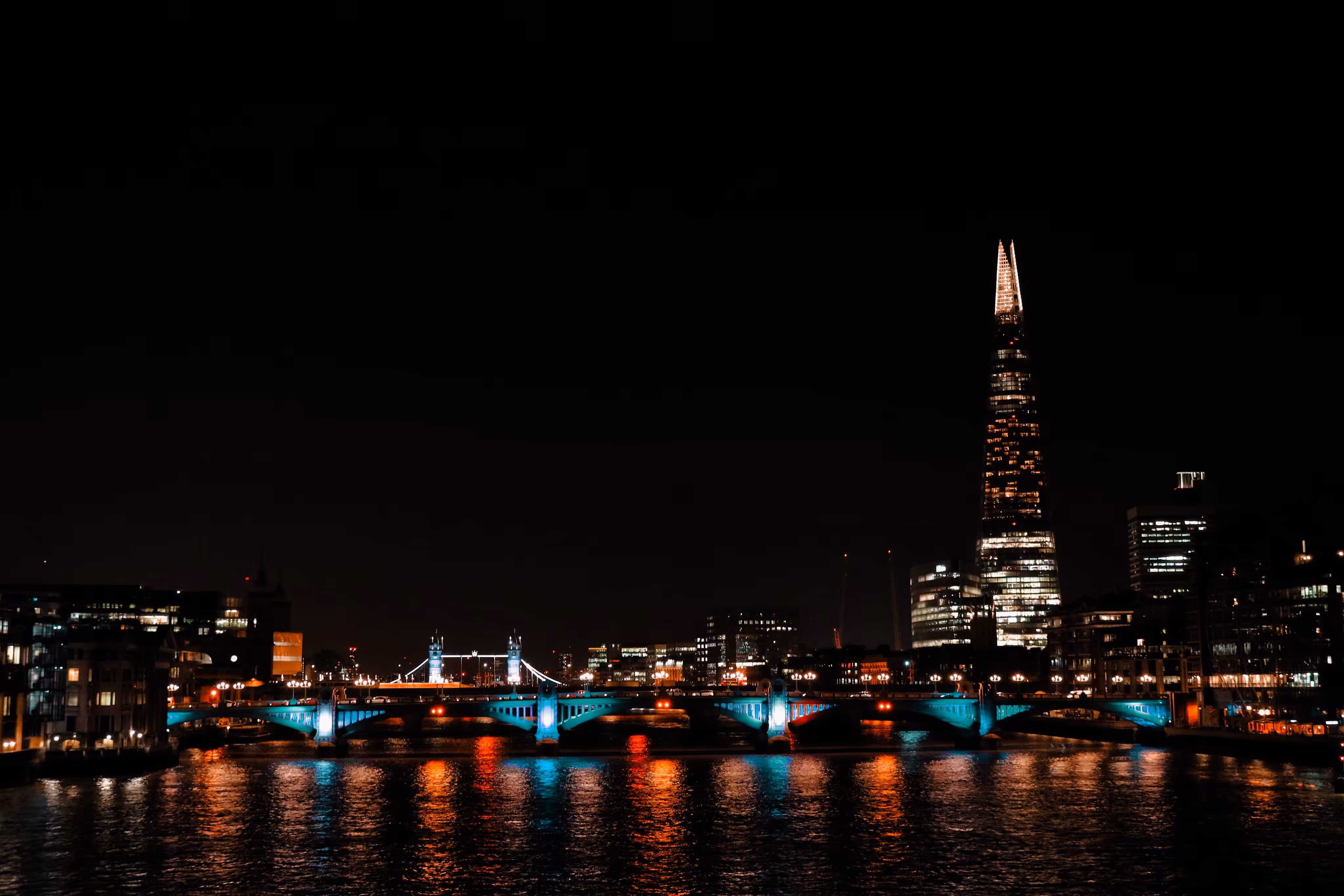 London city line at night