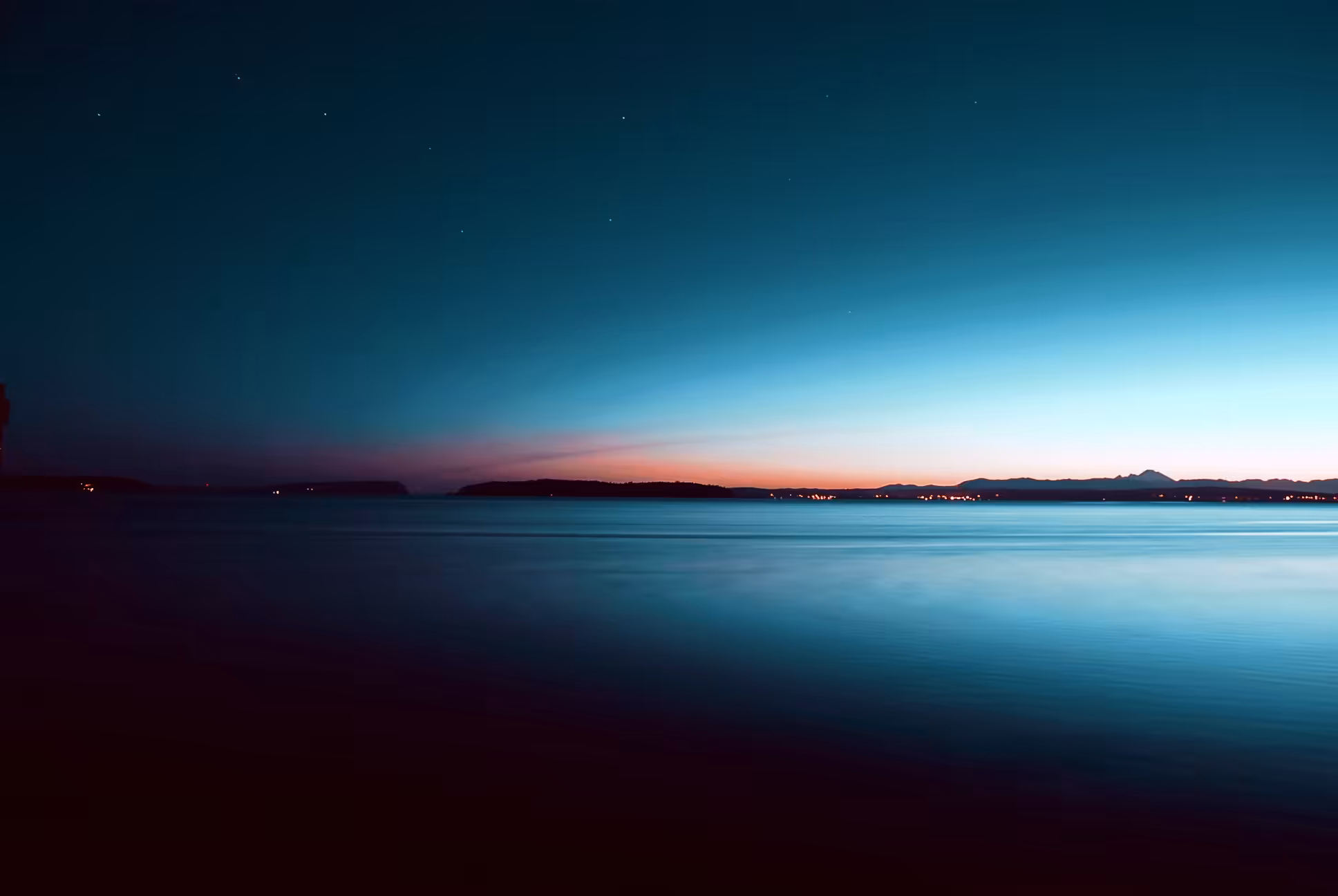 Mukilteo Catching Sunrise
