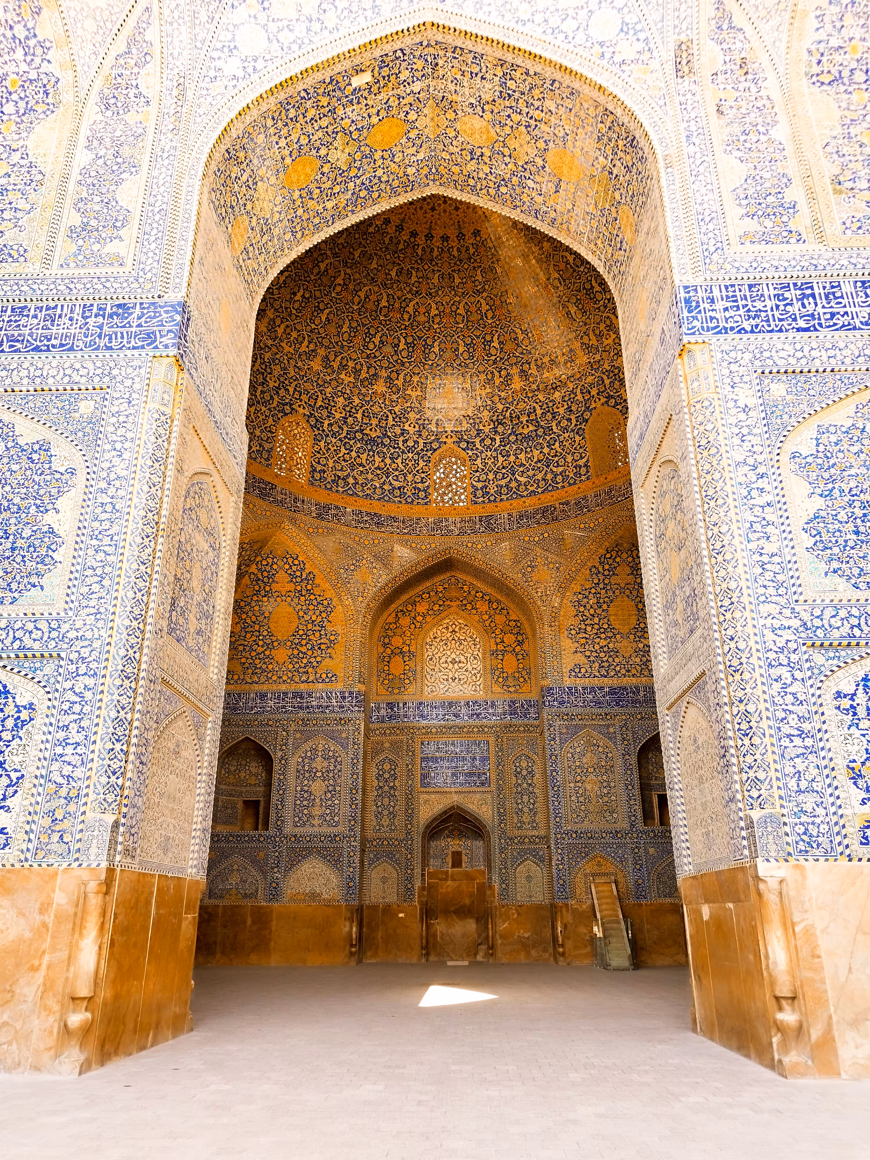 Shah Mosque