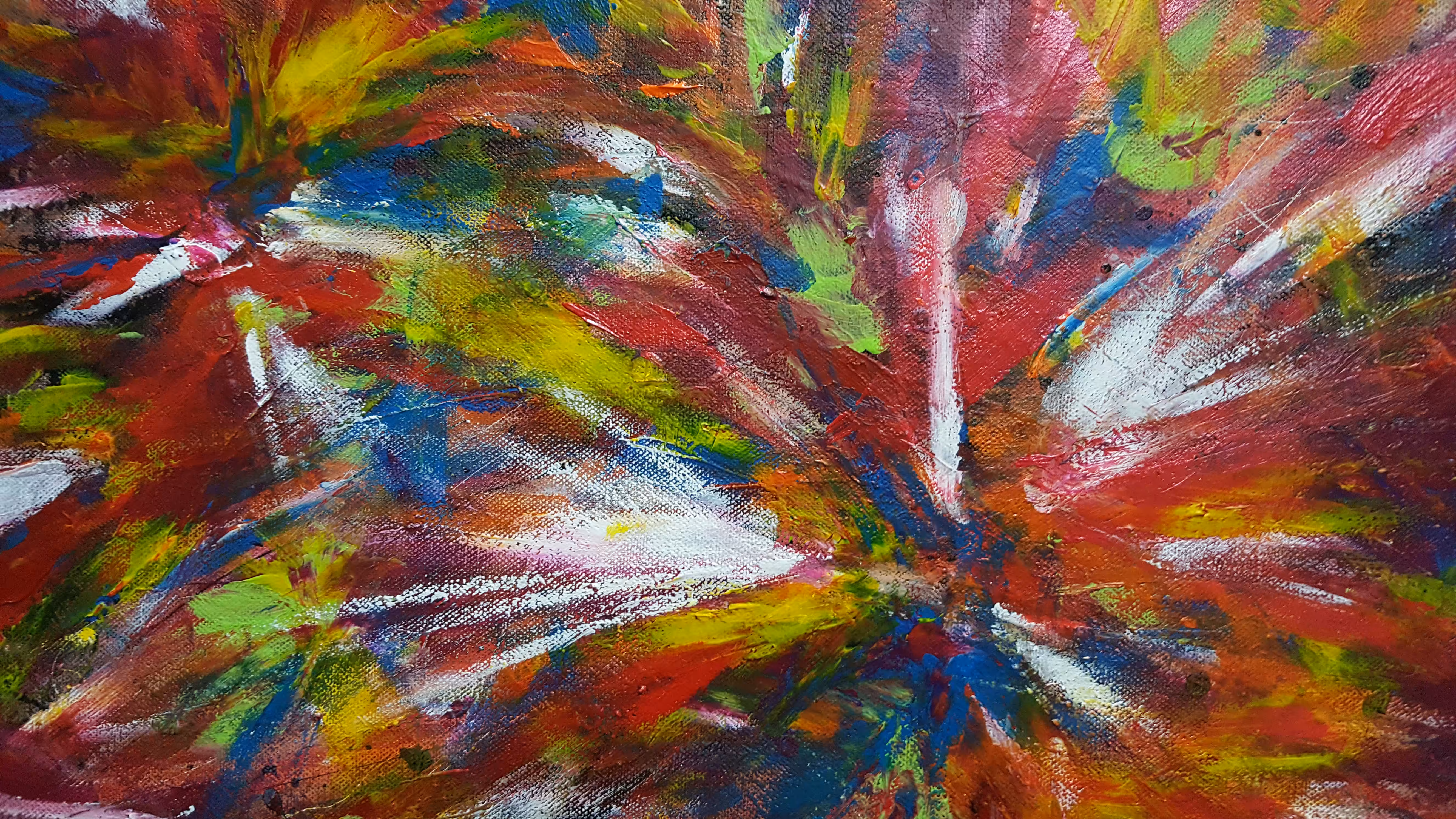 Cracks of light
