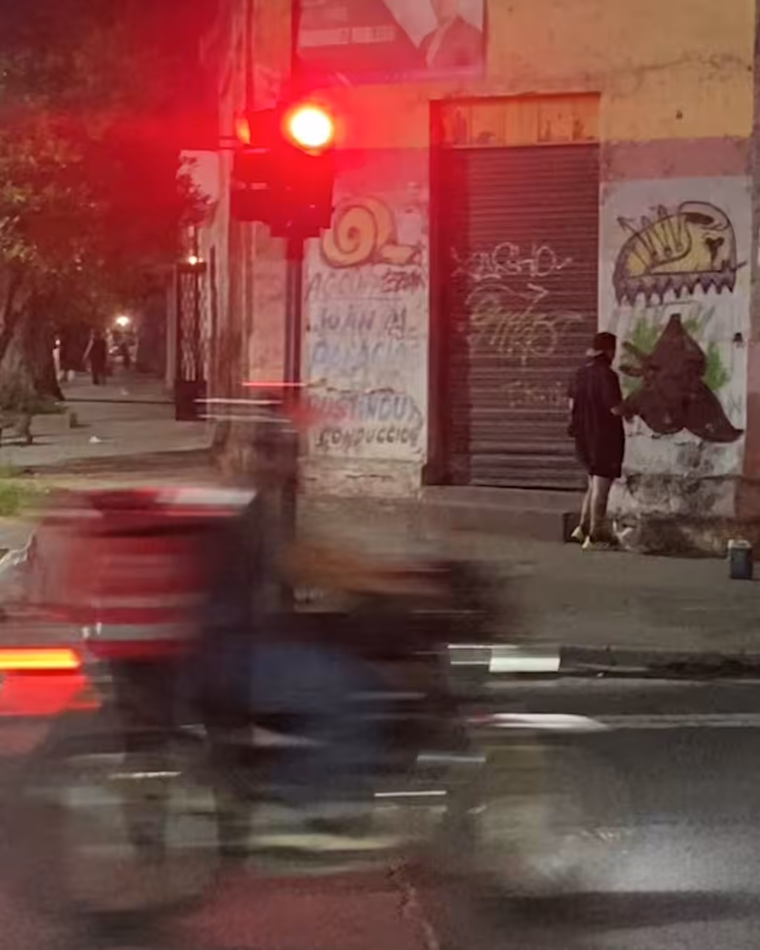 What only the wall knows