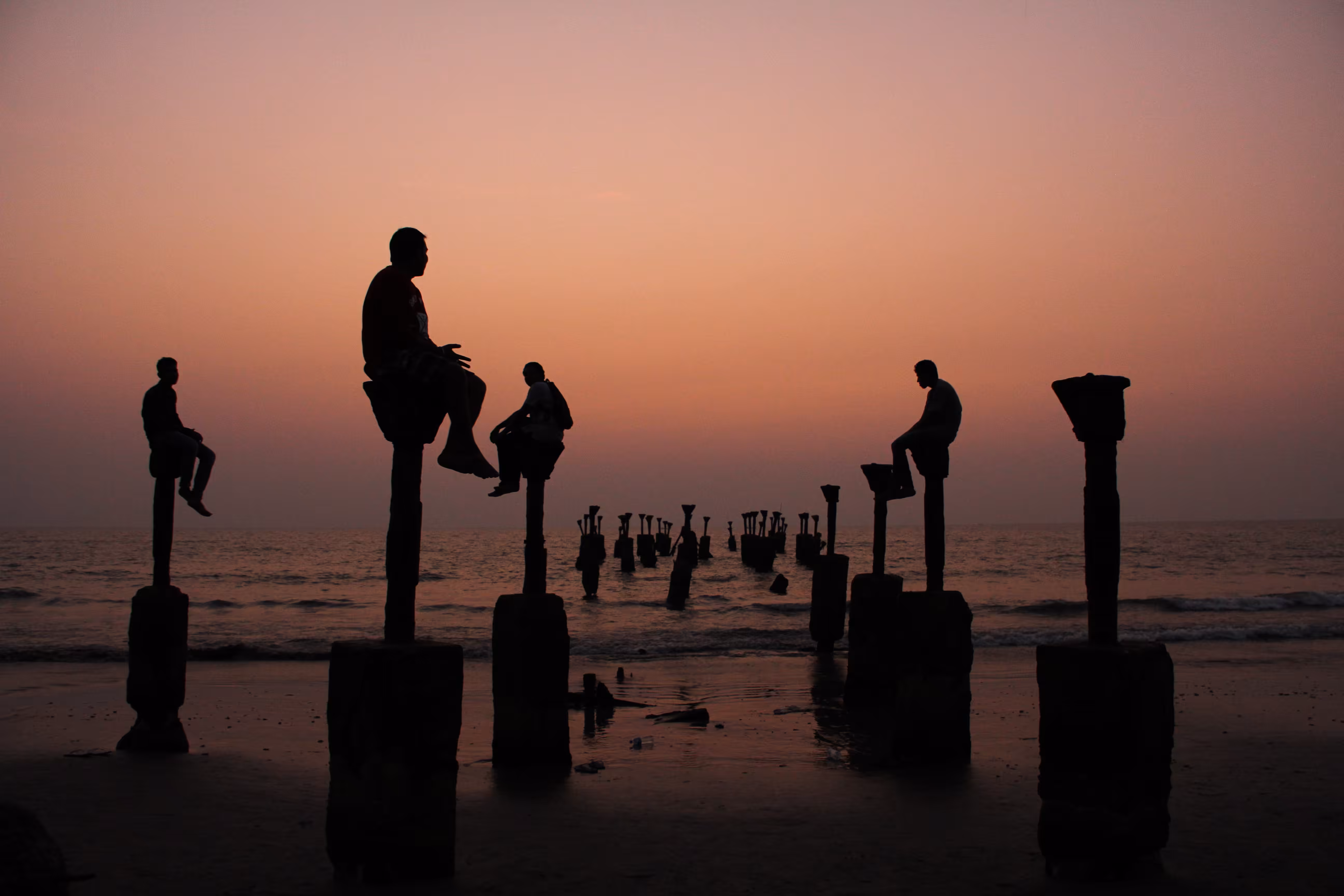 The meditating monks of the Calict beach
