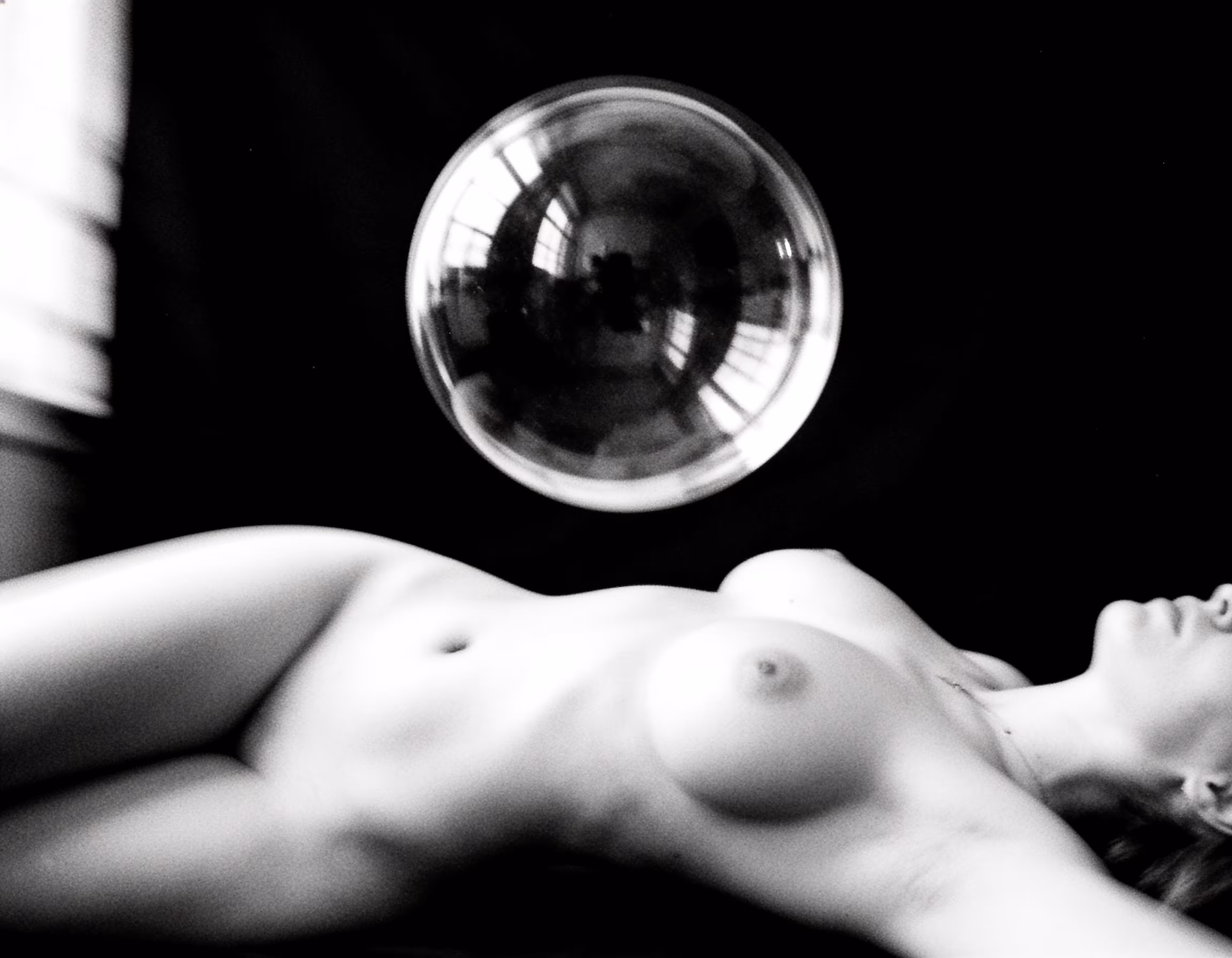 ☾: ○ Ode to Escher