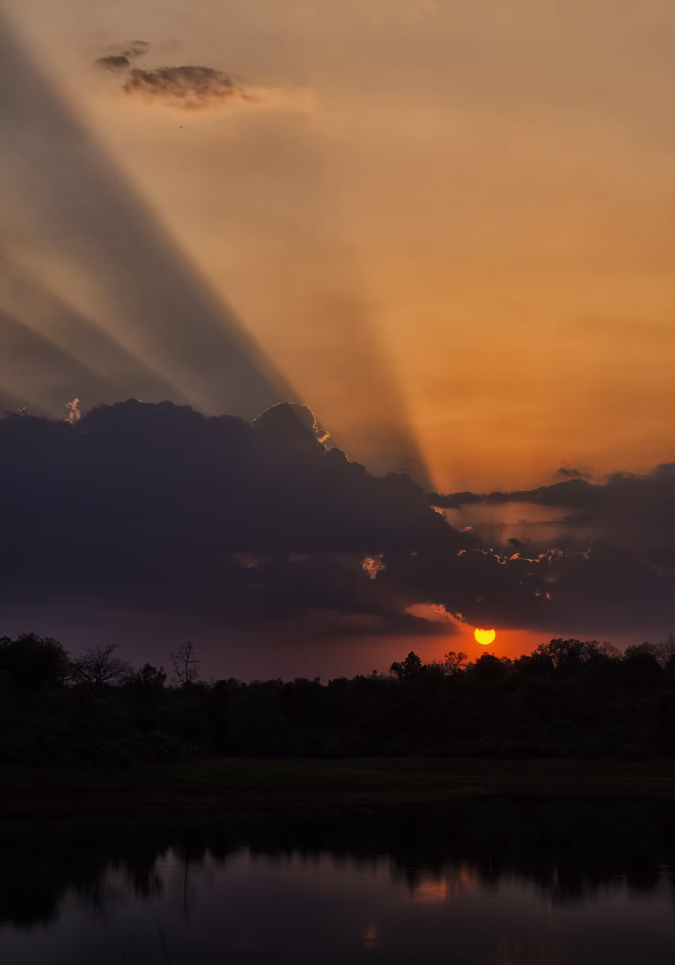 The Happy Valley: When the Sun Sets 
