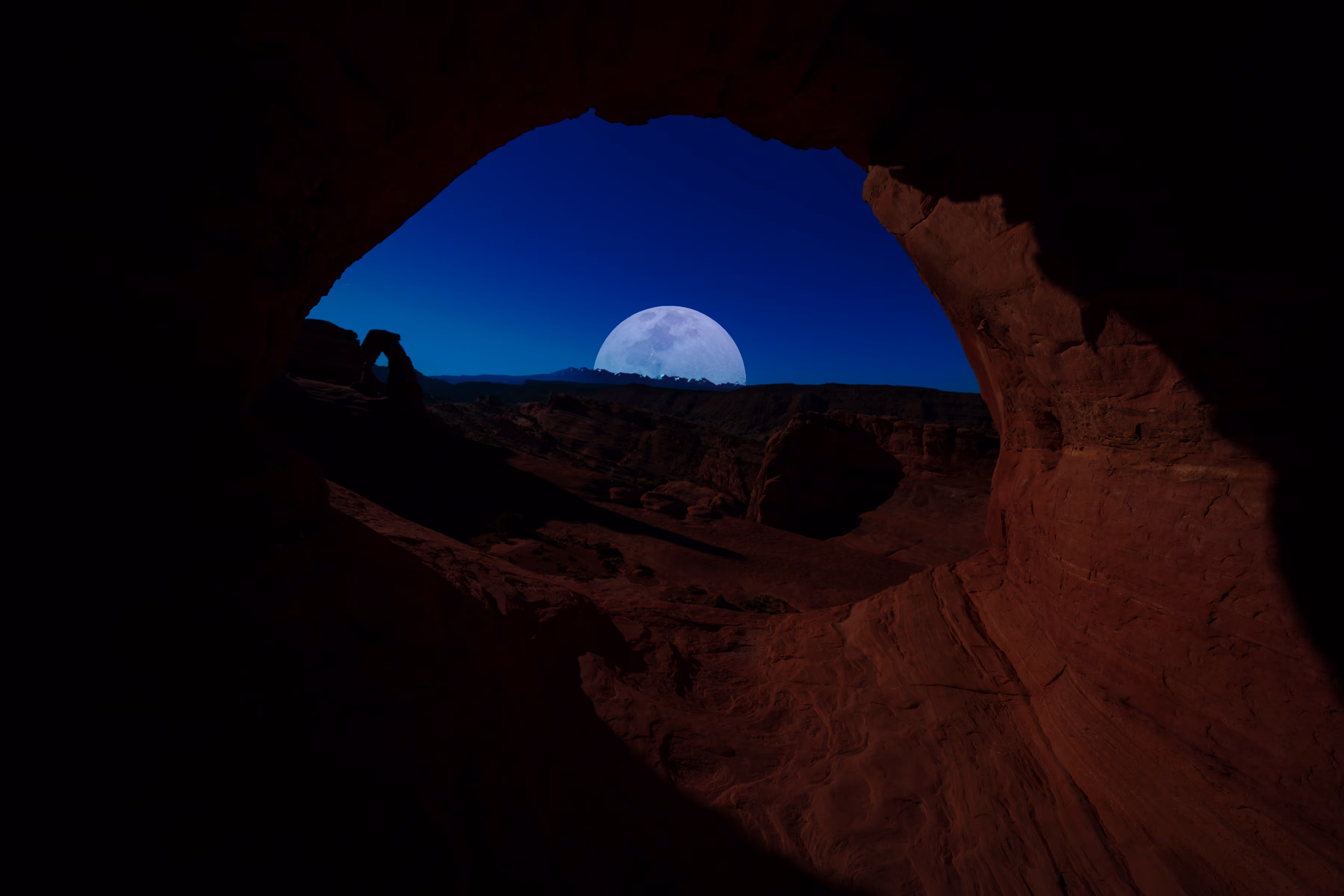 Delicate Arch Moon Rise